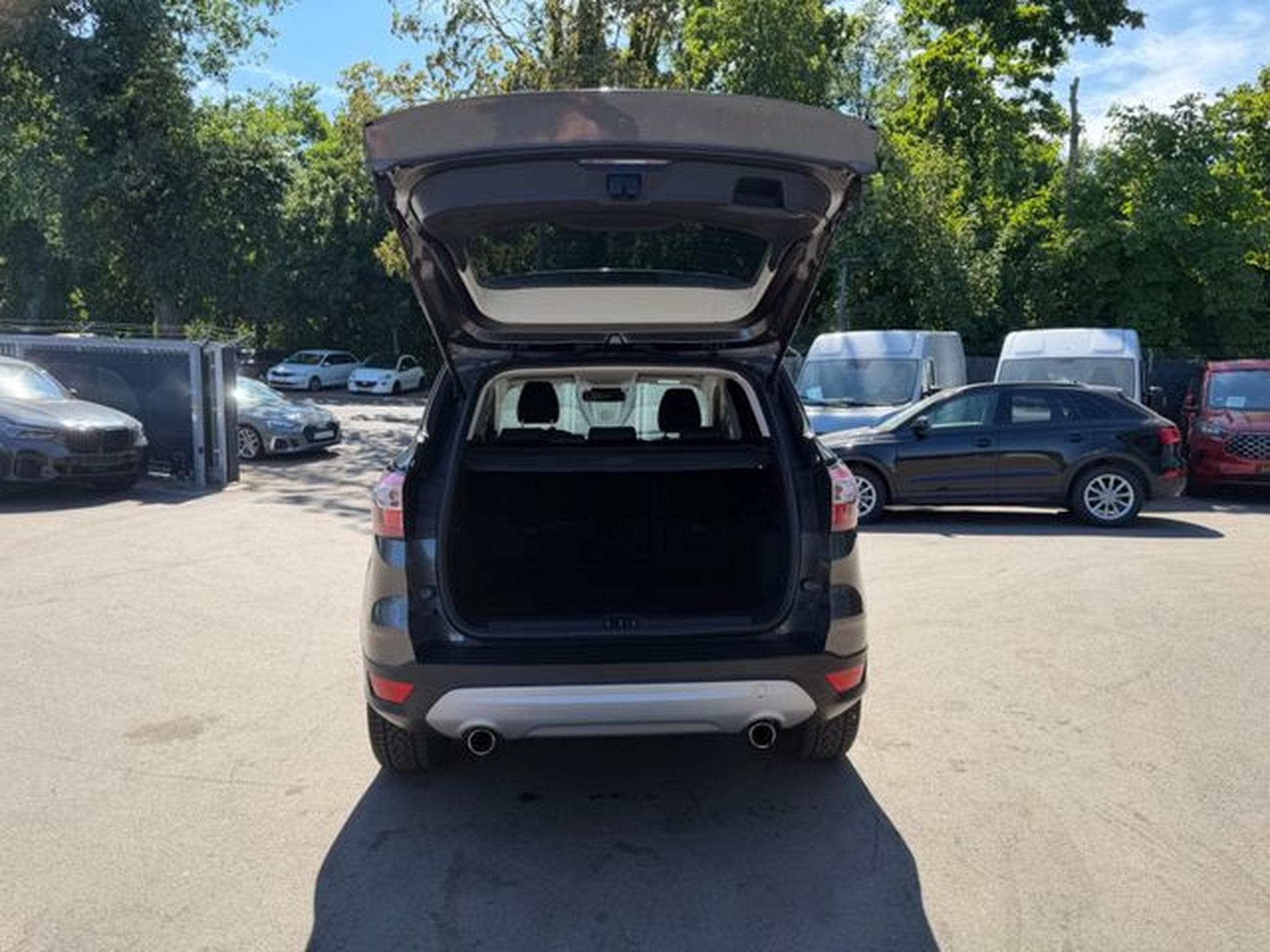 Ford Kuga KUGA TITANIUM*NAVI*KLIMAAUTO.*SHZ*KAMERA* (2017) - Photo 10
