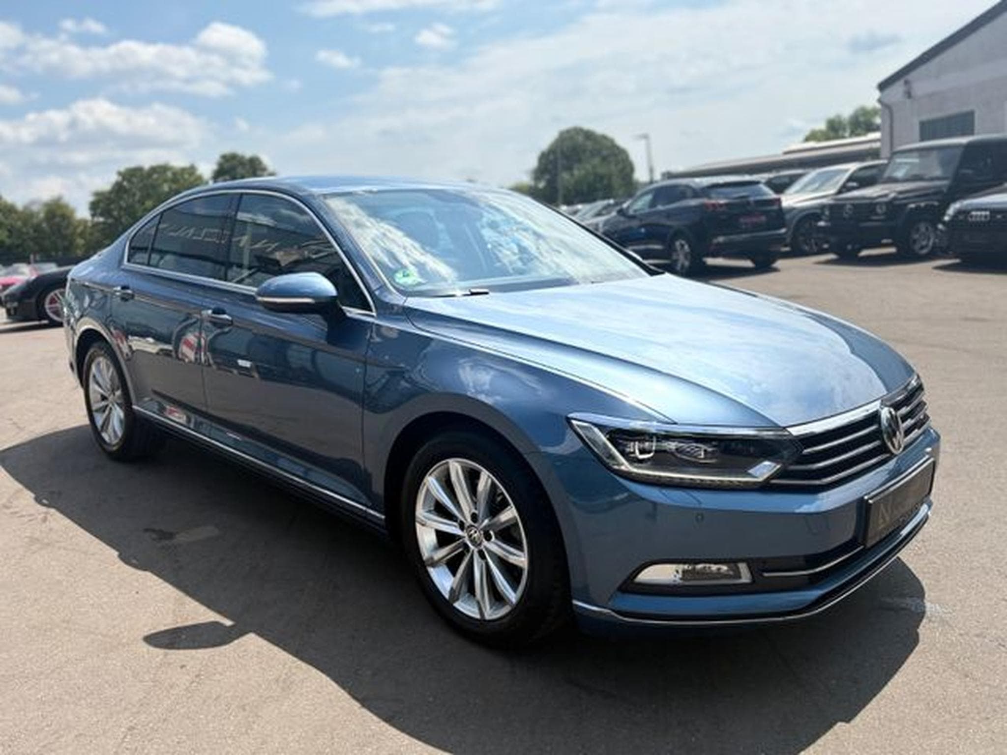 VW Passat PASSAT LIM. HIGHLINE *AUTOMATIK*ALCANTARA*SHZ* (2015) - Photo 5