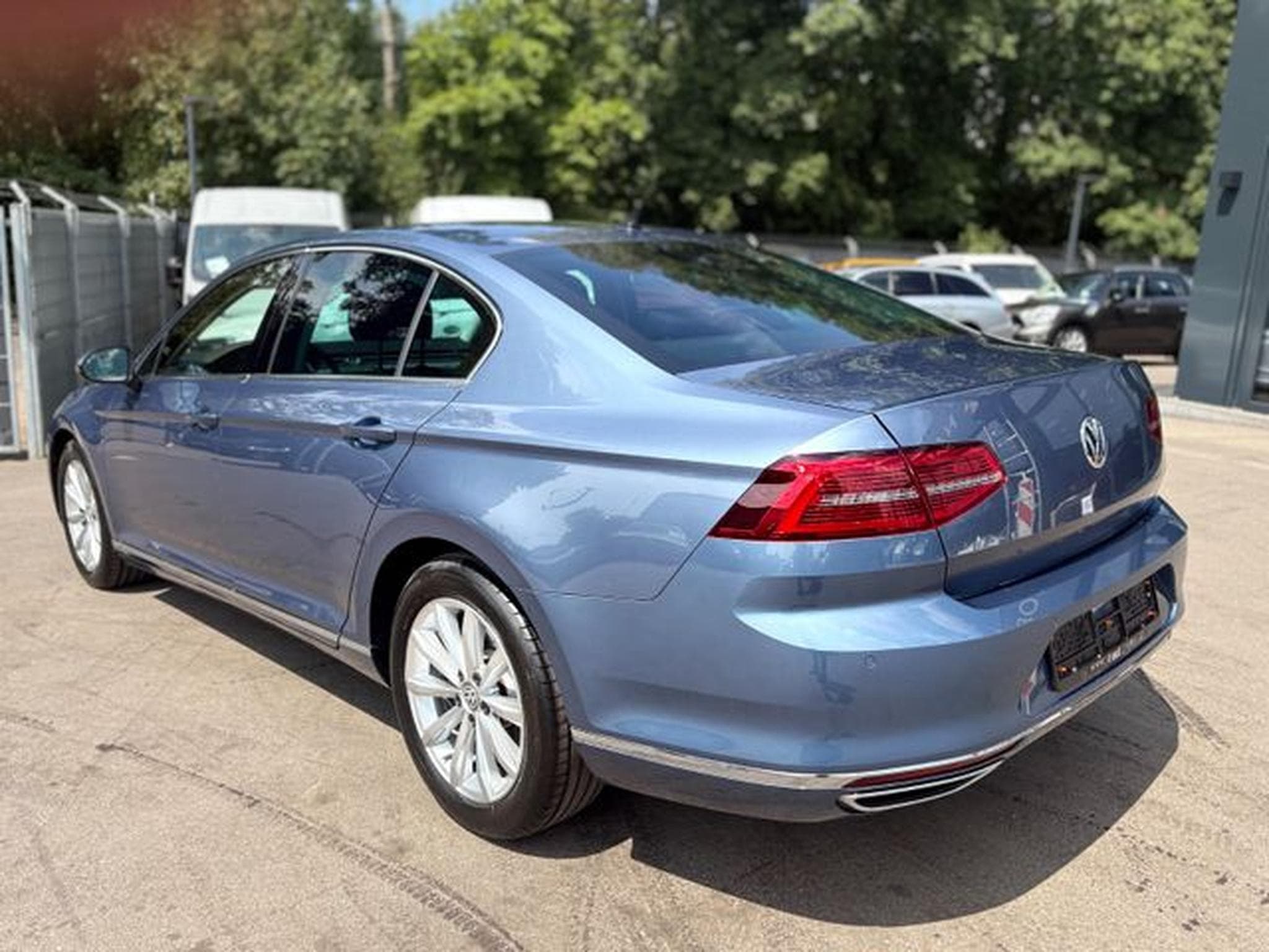 VW Passat PASSAT LIM. HIGHLINE *AUTOMATIK*ALCANTARA*SHZ* (2015) - Photo 10