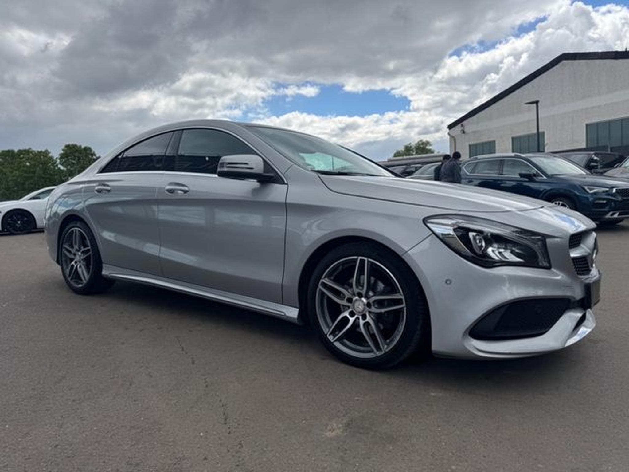 Mercedes CLA 200 CLA 200 CDI AMG-LINE*LED*NAVI*R-KAMERA*FACELIFT* (2017) - Photo 5