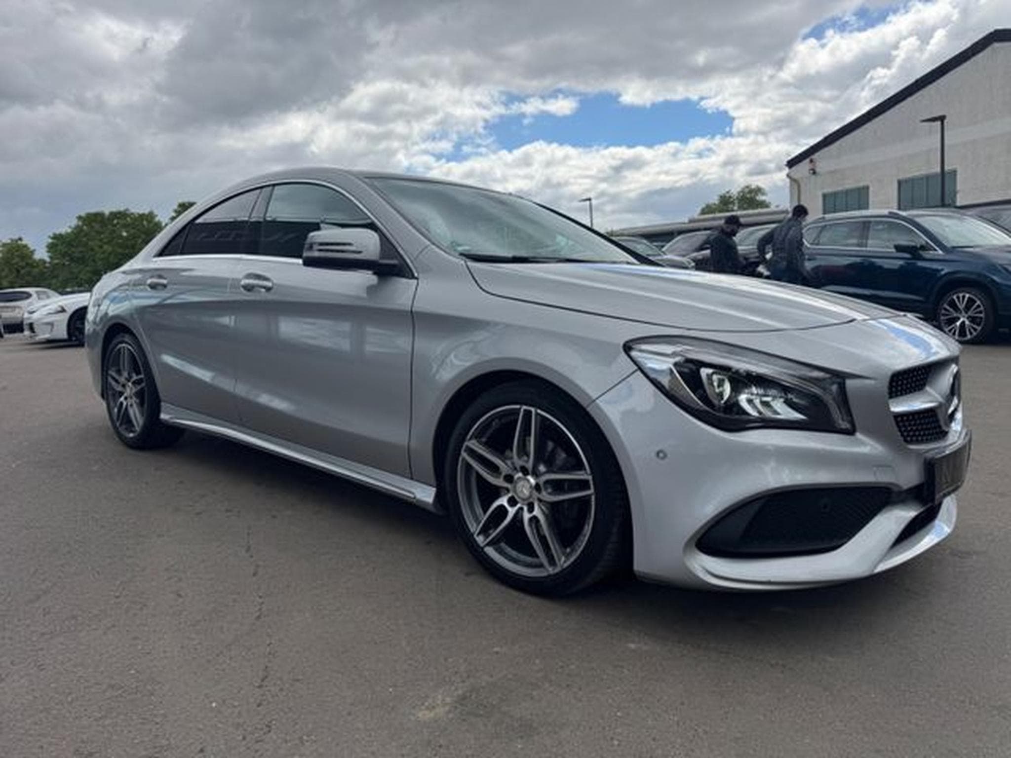 Mercedes CLA 200 CLA 200 CDI AMG-LINE*LED*NAVI*R-KAMERA*FACELIFT* (2017) - Photo 4
