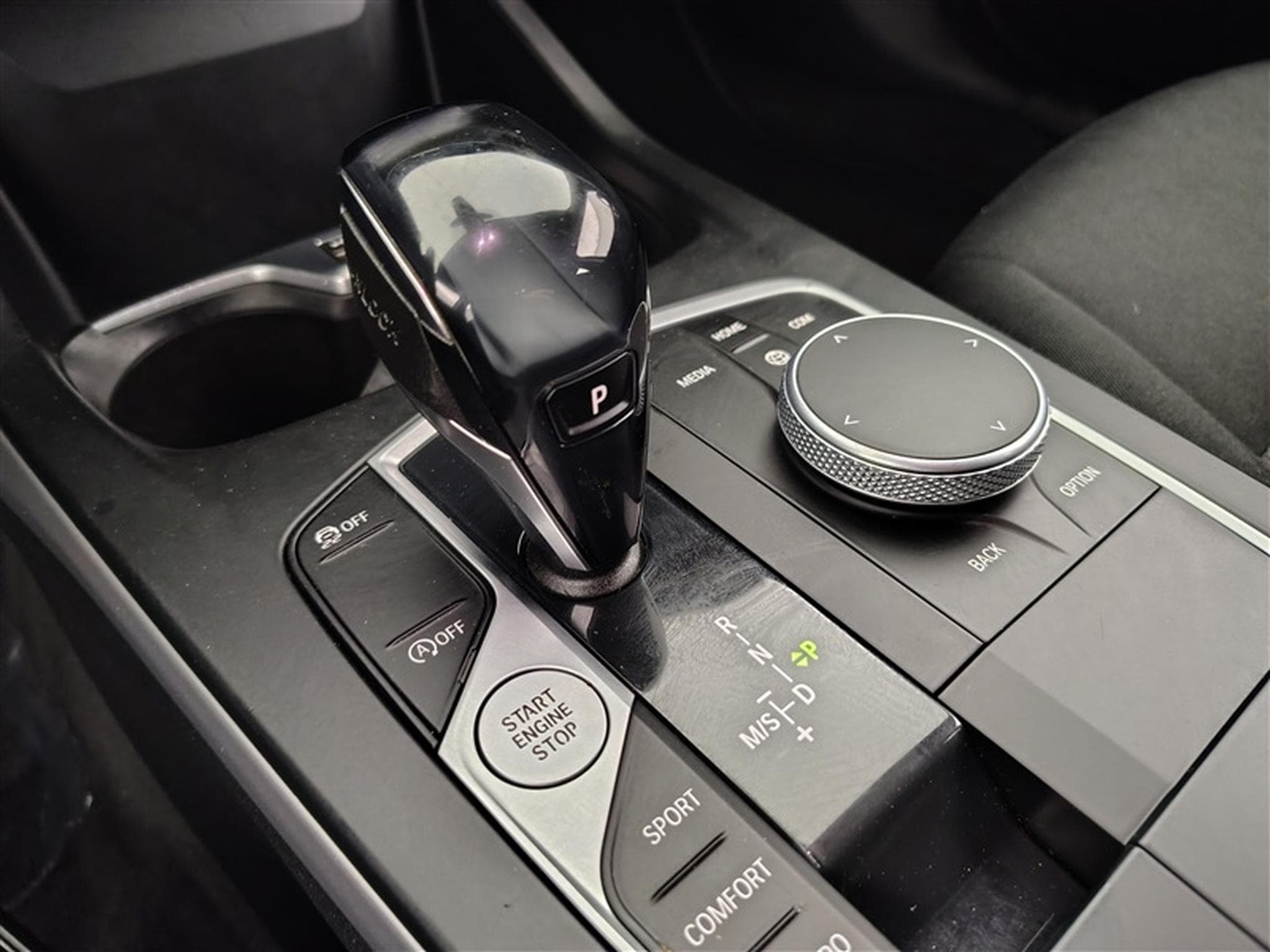 BMW 116 dA CLIM / FULL LED (2021) - Photo 12