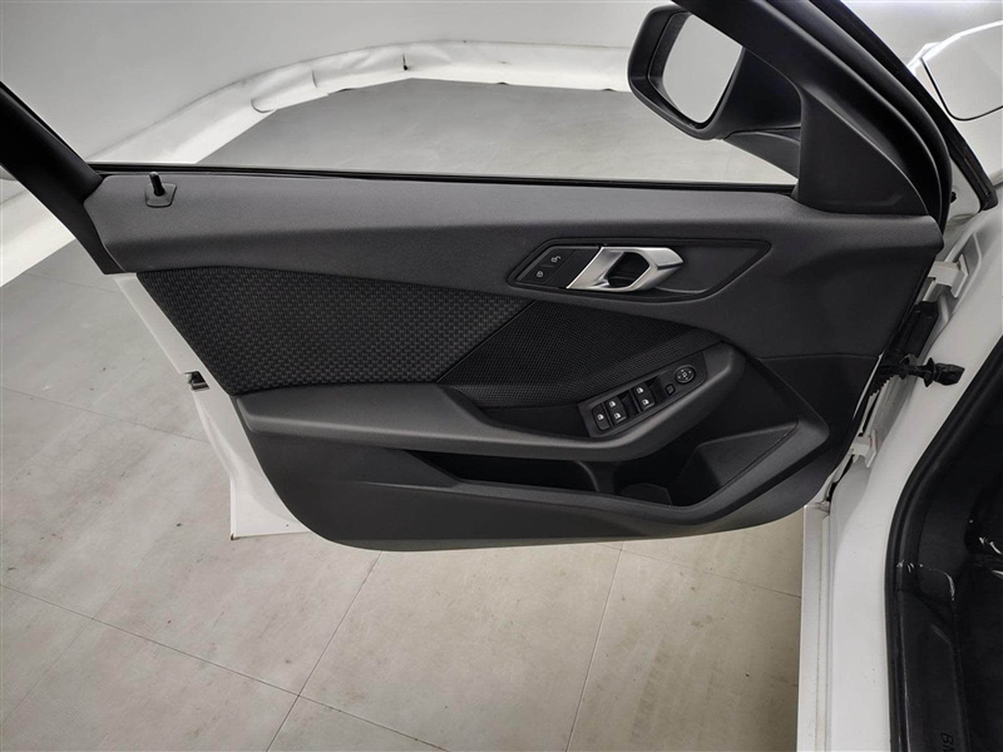 BMW 116 dA CLIM / FULL LED (2021) - Photo 17