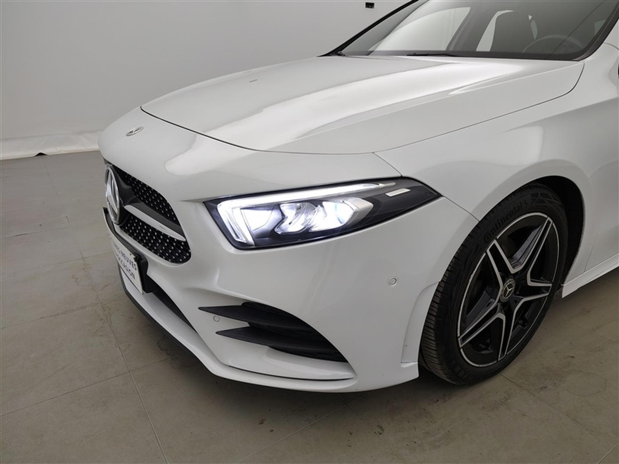 Mercedes A 180 A 180 d PACK AMG NAVI / S-CUIR / FULL LED (2021) - Foto 15