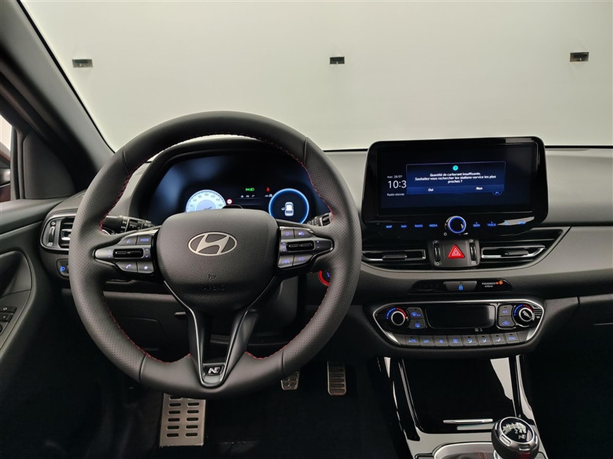 Hyundai i30 Combi 1.0 T-GDi 115cv N-Line NAVI / FULL LED / CAMERA / JA17 (2026) - Foto 9