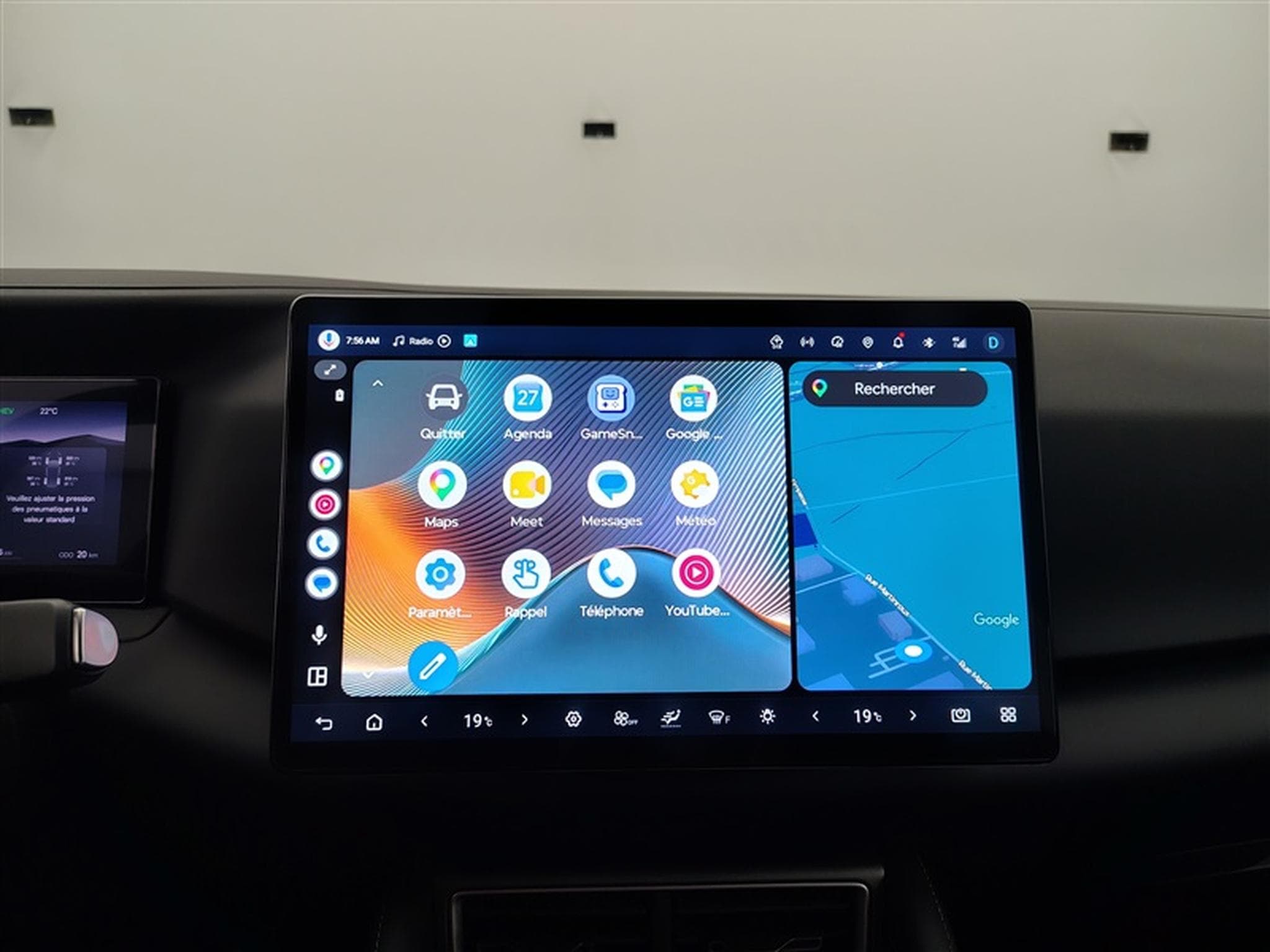 BYD Atto 2 1.5 DM-i Active CARPLAY / FULL LED / CAMERA (2026) - Photo 20