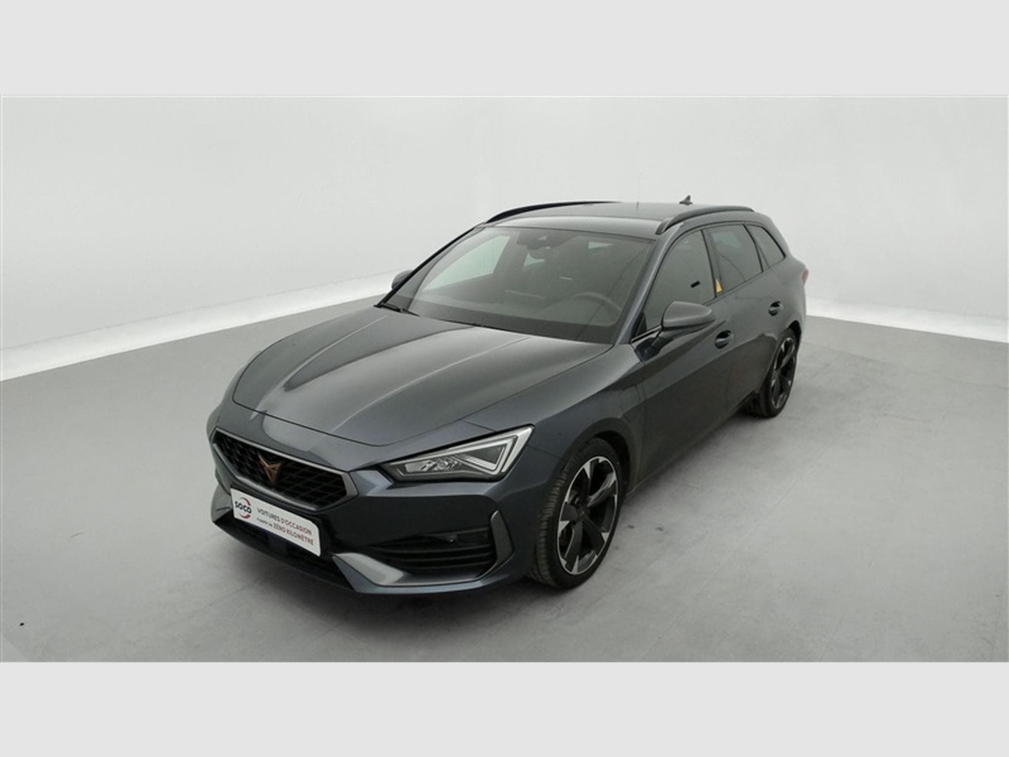 Cupra Leon ST 1.4 e-Hybrid DSG PHEV NAVI / FULL LED / CAMERA (2022) - Photo 1