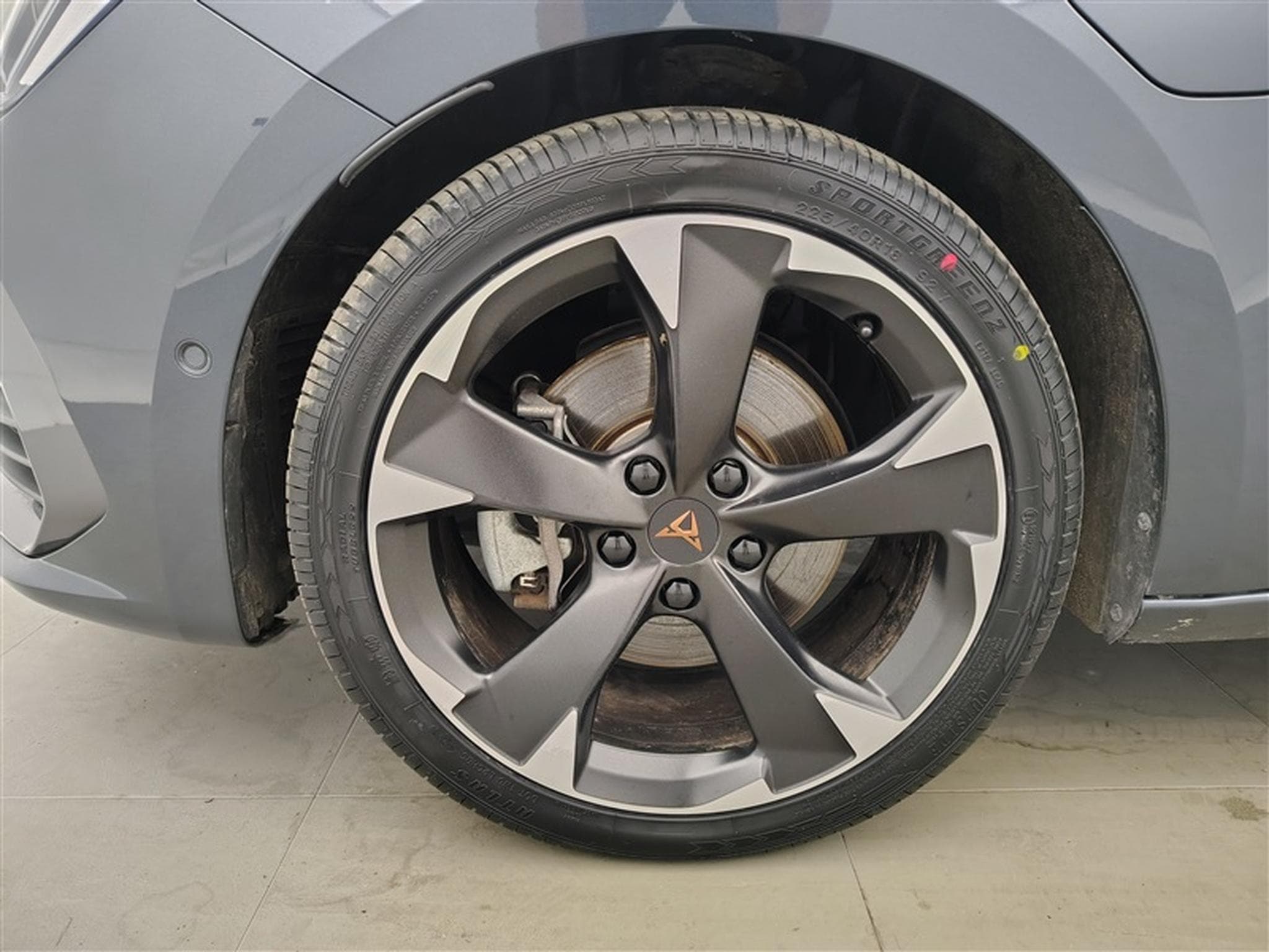 Cupra Leon ST 1.4 e-Hybrid DSG PHEV NAVI / FULL LED / CAMERA (2022) - Photo 6