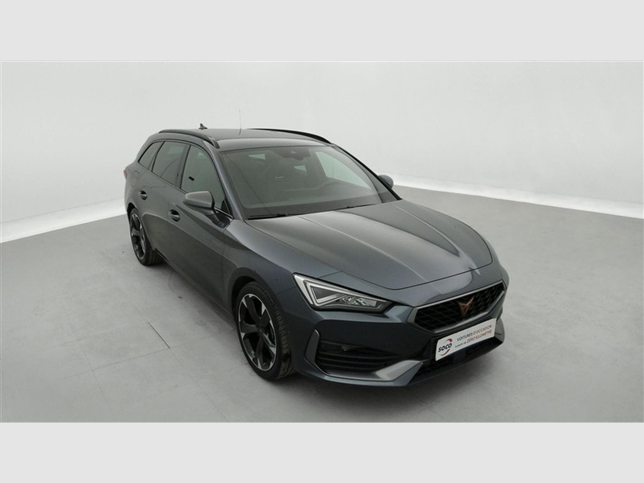 Cupra Leon ST 1.4 e-Hybrid DSG PHEV NAVI / FULL LED / CAMERA (2022) - Photo 22