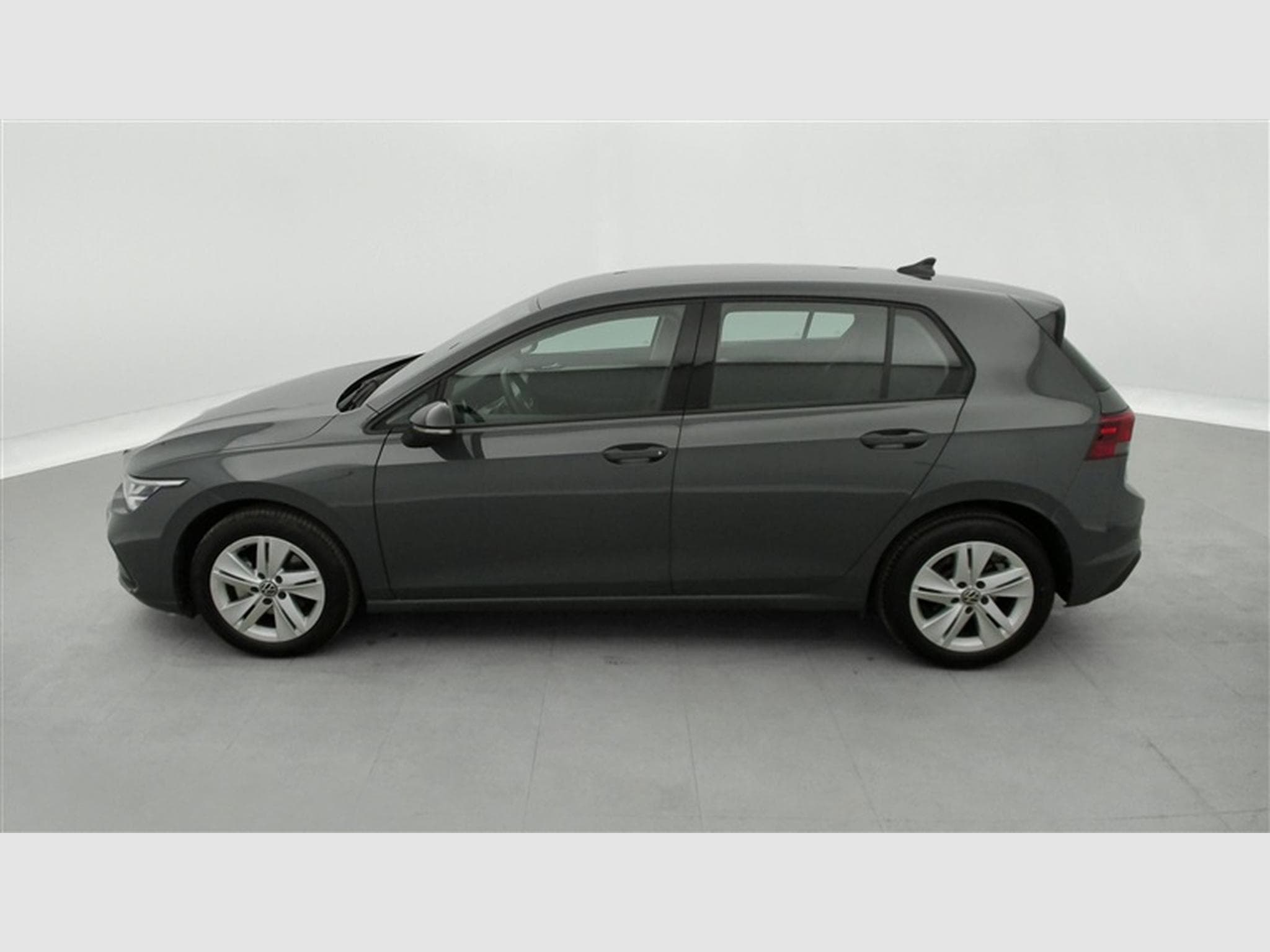 VW Golf 1.0 eTSI Life Business Premium OPF DSG (2023) - Photo 3