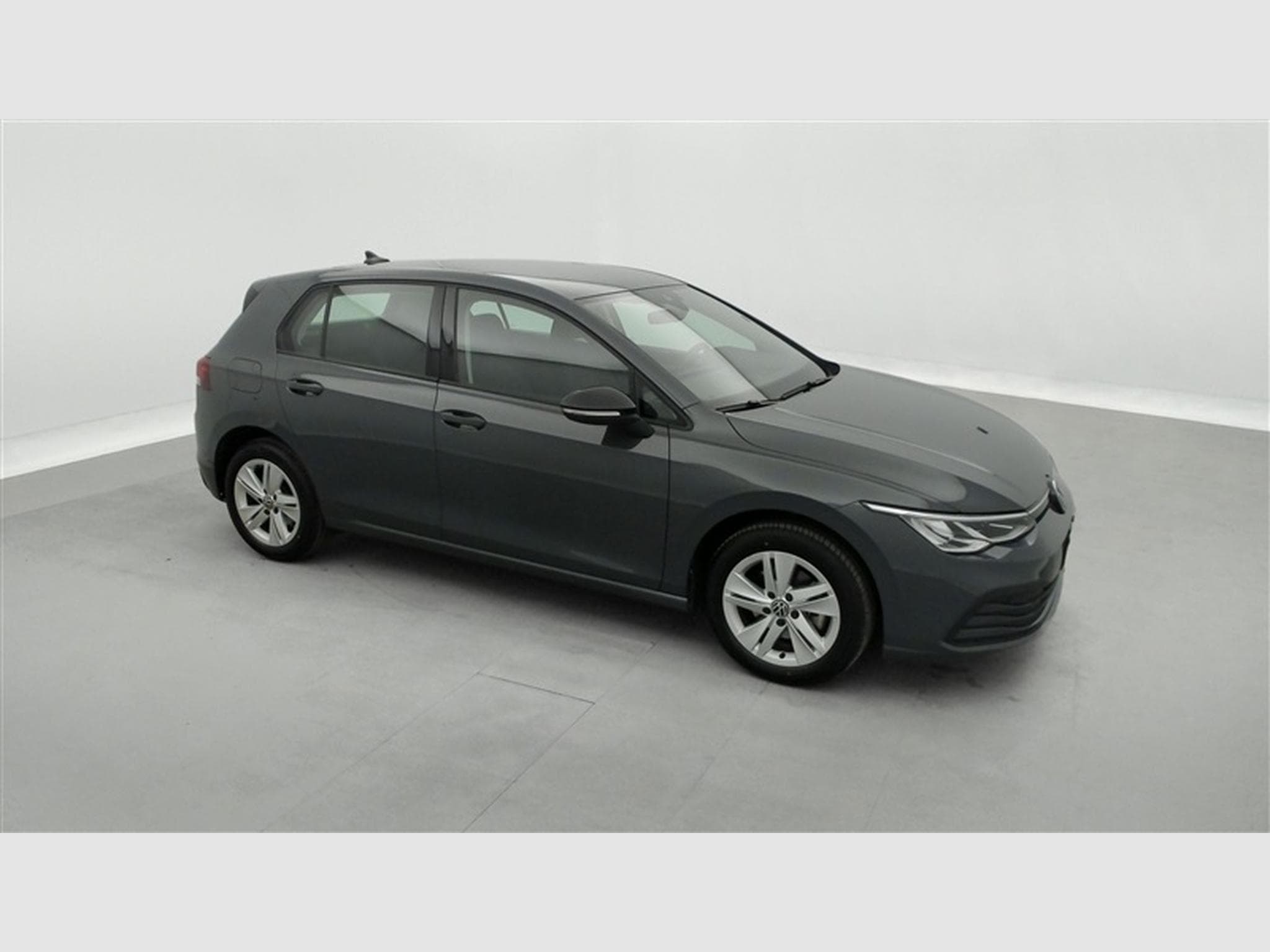 VW Golf 1.0 eTSI Life Business Premium OPF DSG (2023) - Photo 22