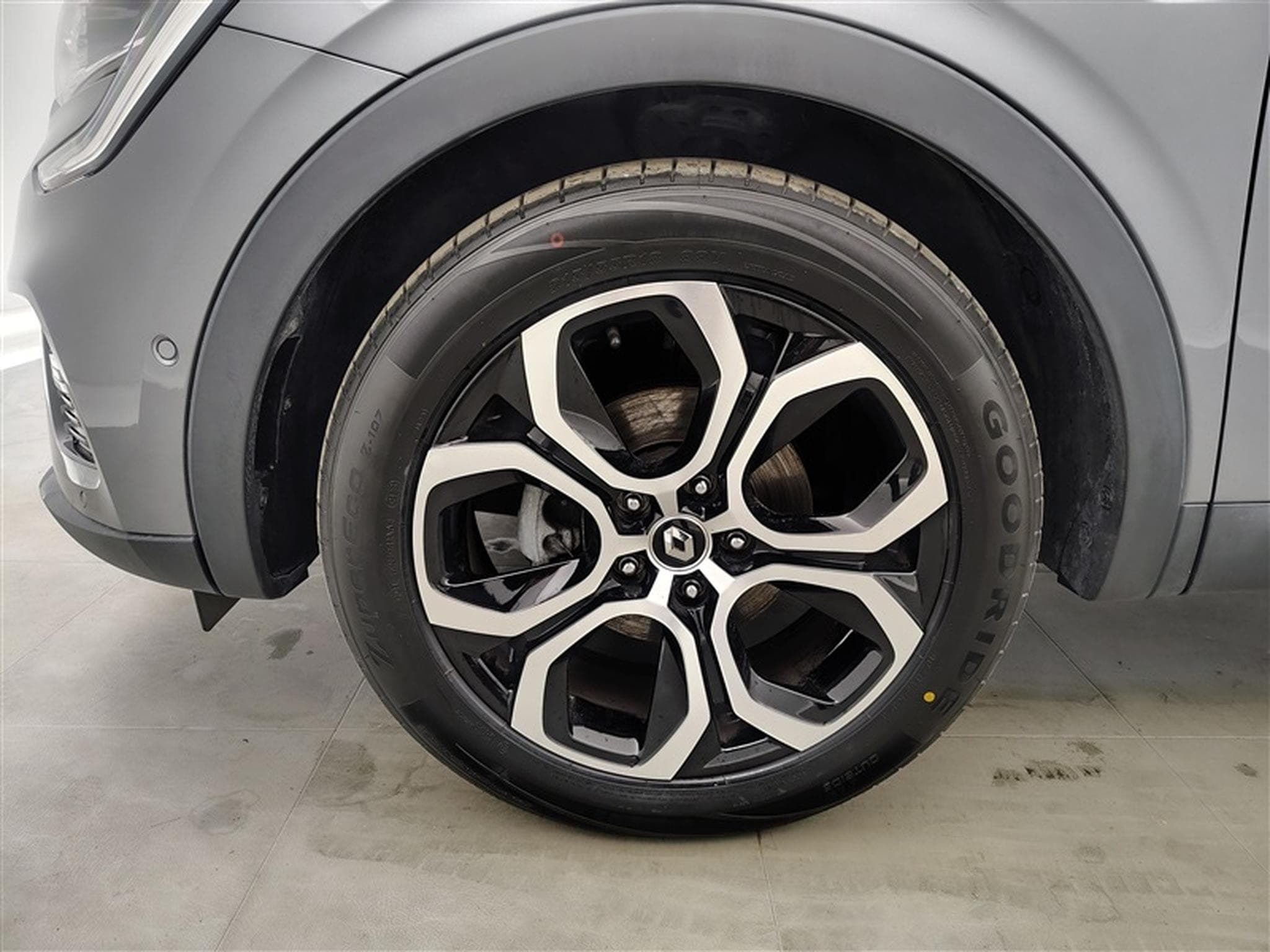 Renault Arkana 1.3 TCe 140 Intens GPF EDC (2023) - Photo 6