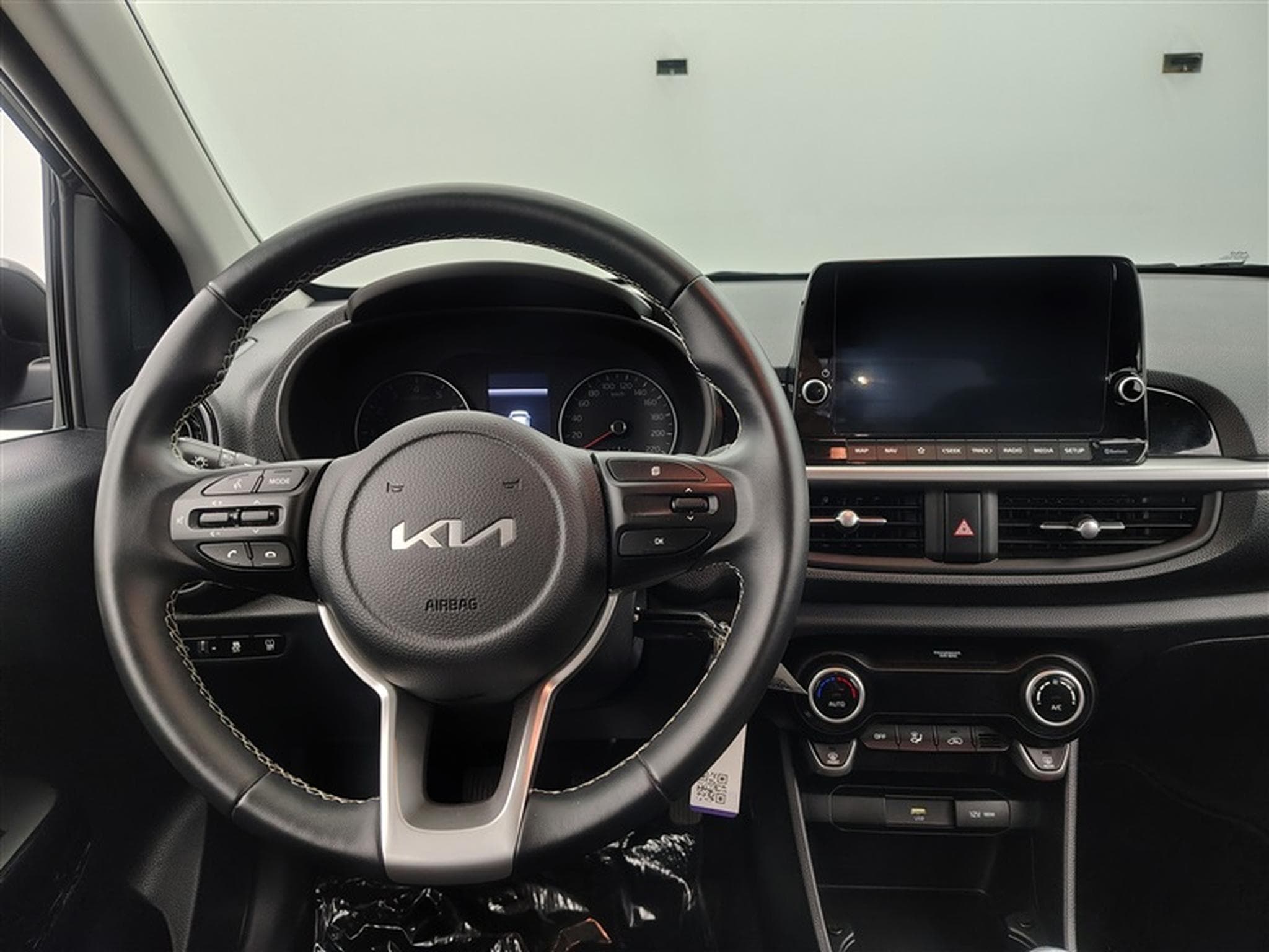 Kia Picanto 1.0i Pulse *NAVI/CAMERA/CARPLAY/PDC/JA15* (2023) - Photo 8