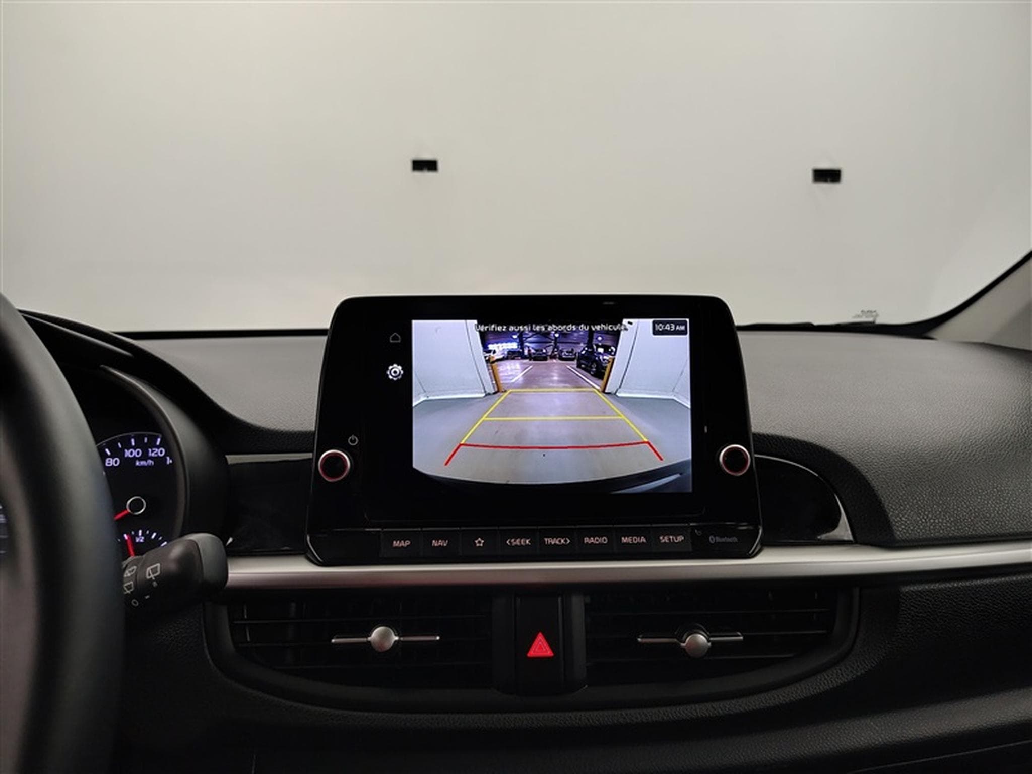 Kia Picanto 1.0i Pulse *NAVI/CAMERA/CARPLAY/PDC/JA15* (2023) - Photo 16