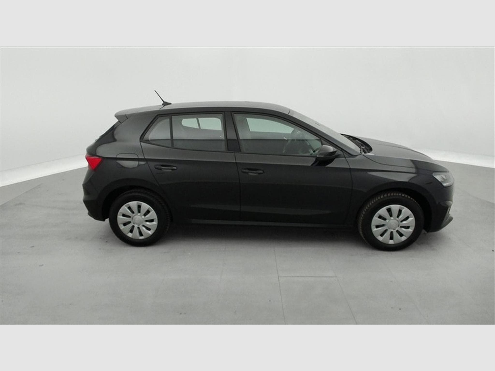 Skoda Fabia 1.0 TSI 115cv DSG Clever CARPLAY / FULL LED / KEYLESS / PDC (2026) - Photo 24