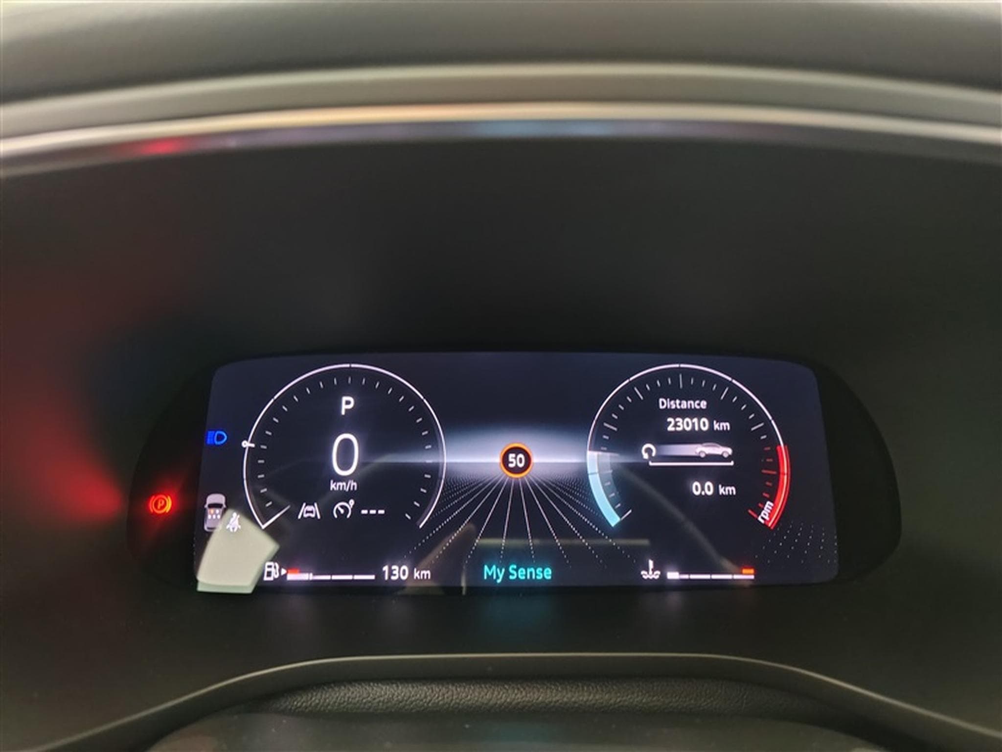 Renault Arkana 1.3 TCe MHEV TECHNO EDC/ Toit ouvrant (2024) - Photo 10