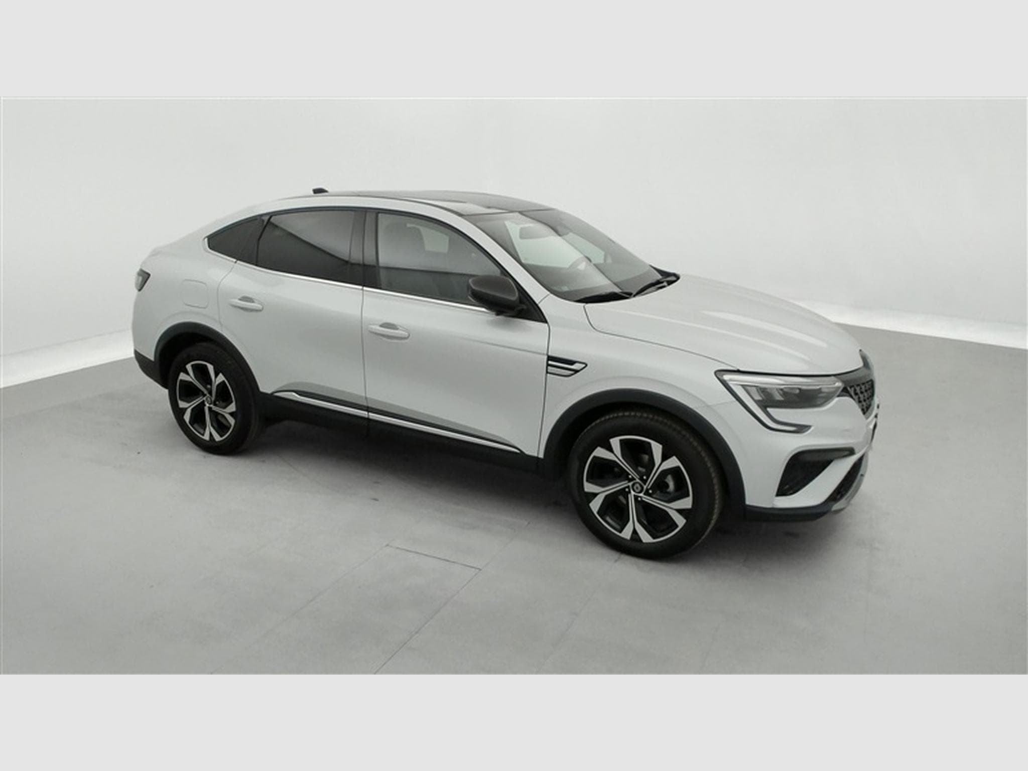 Renault Arkana 1.3 TCe MHEV TECHNO EDC/ Toit ouvrant (2024) - Photo 22