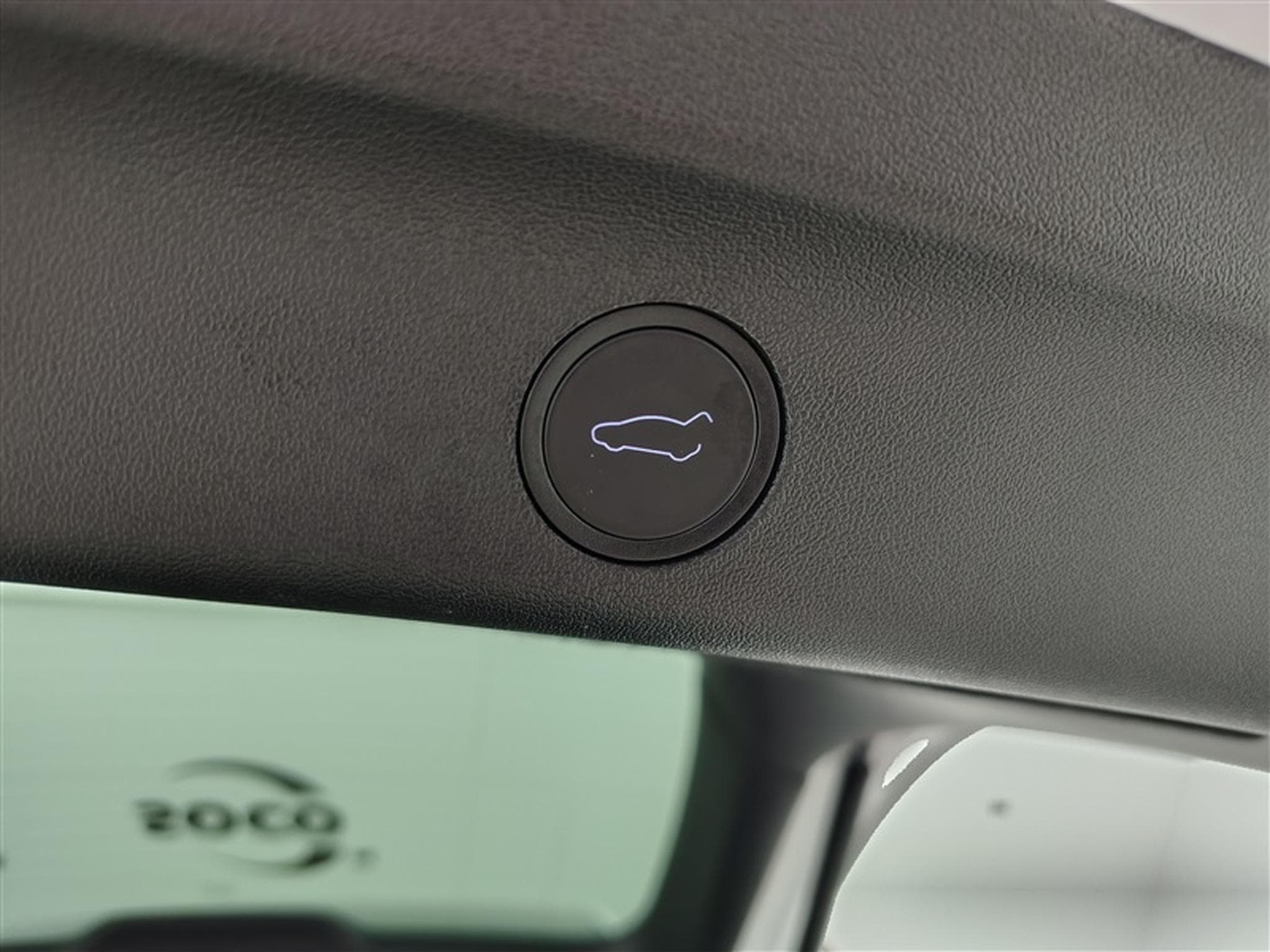 Tesla Model Y Standard Range RWD NAVI / FULL LED / CUIR / PANO / CAMERA360 (2024) - Photo 20