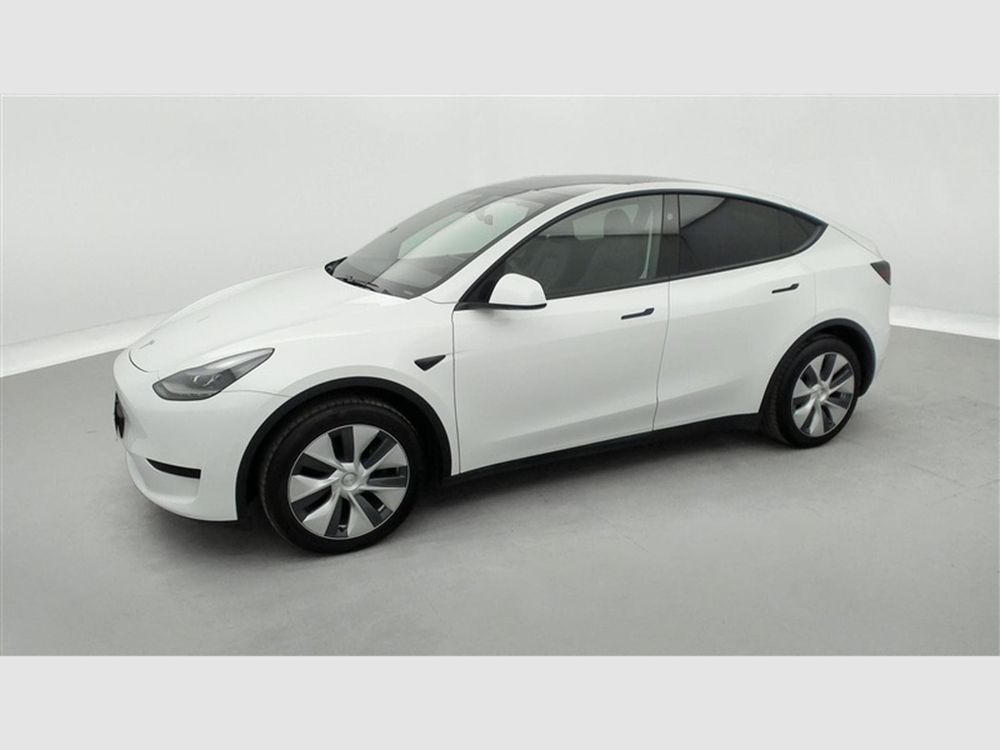 Tesla Model Y Standard Range RWD NAVI / FULL LED / CUIR / PANO / CAMERA360 (2024) - Photo 23