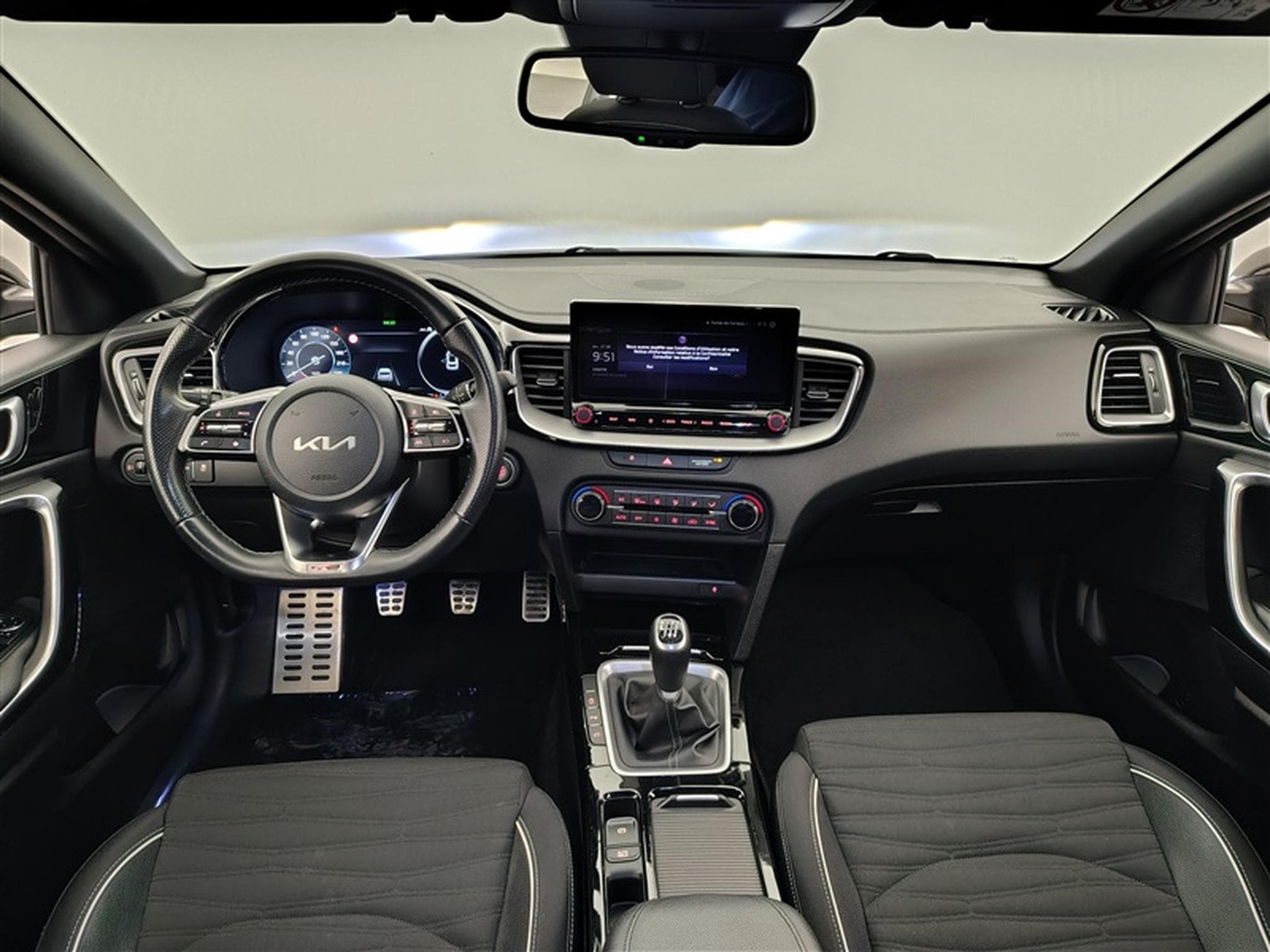 Kia Ceed Ceed 1.0 T-GDi GT-Line ISG (2022) - Photo 8