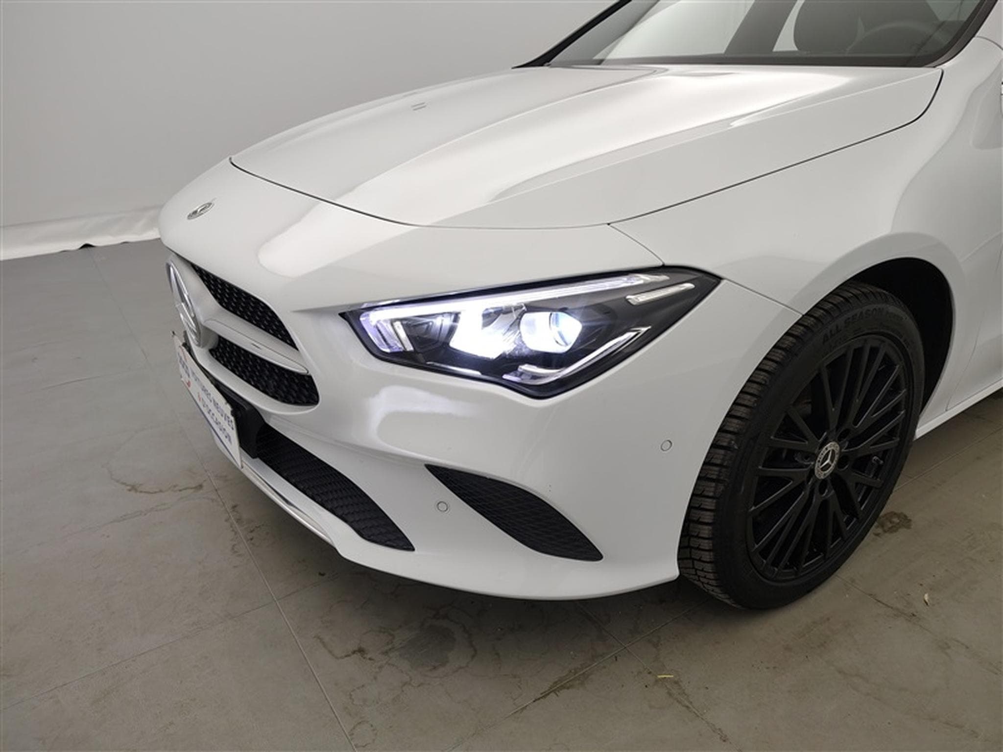 Mercedes CLA 250 e PHEV Luxury Line Cuir / Navi / Led / PDC av+ar (2022) - Photo 14