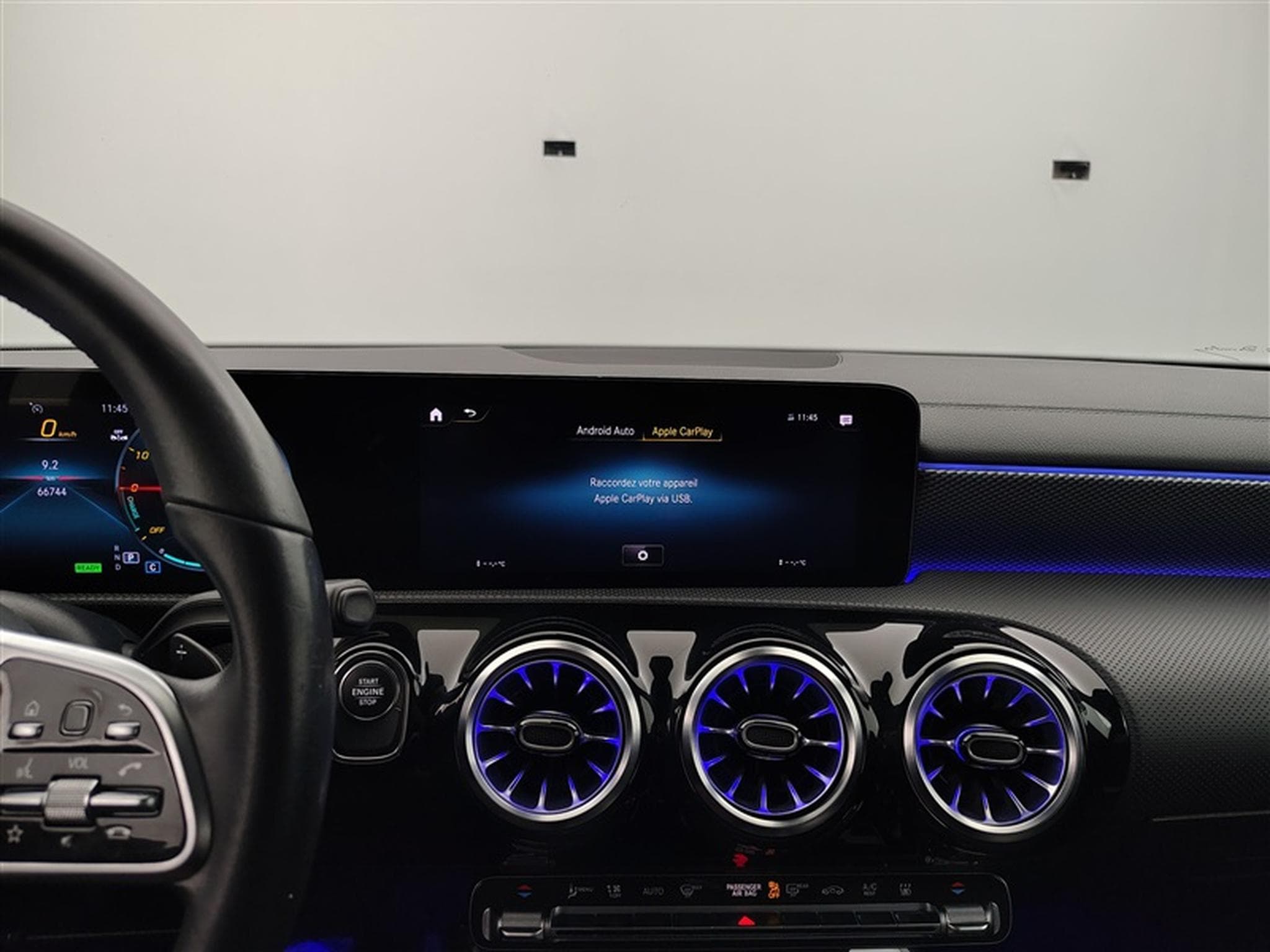 Mercedes CLA 250 e PHEV Luxury Line Cuir / Navi / Led / PDC av+ar (2022) - Photo 19