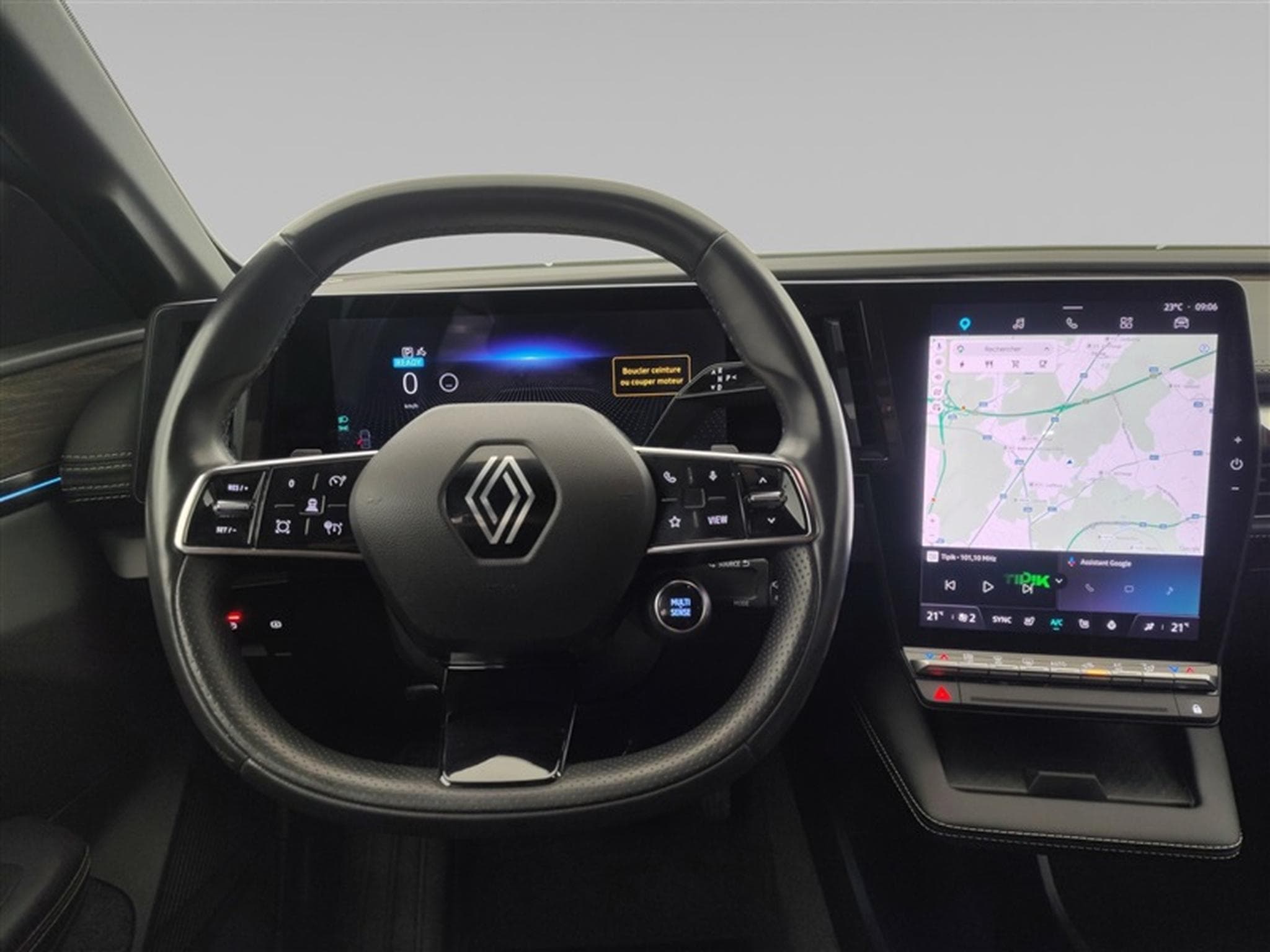 Renault Megane 40kWh Iconic NAVI / FULL LED / CUIR / CAMERA / JA 20" (2023) - Photo 9