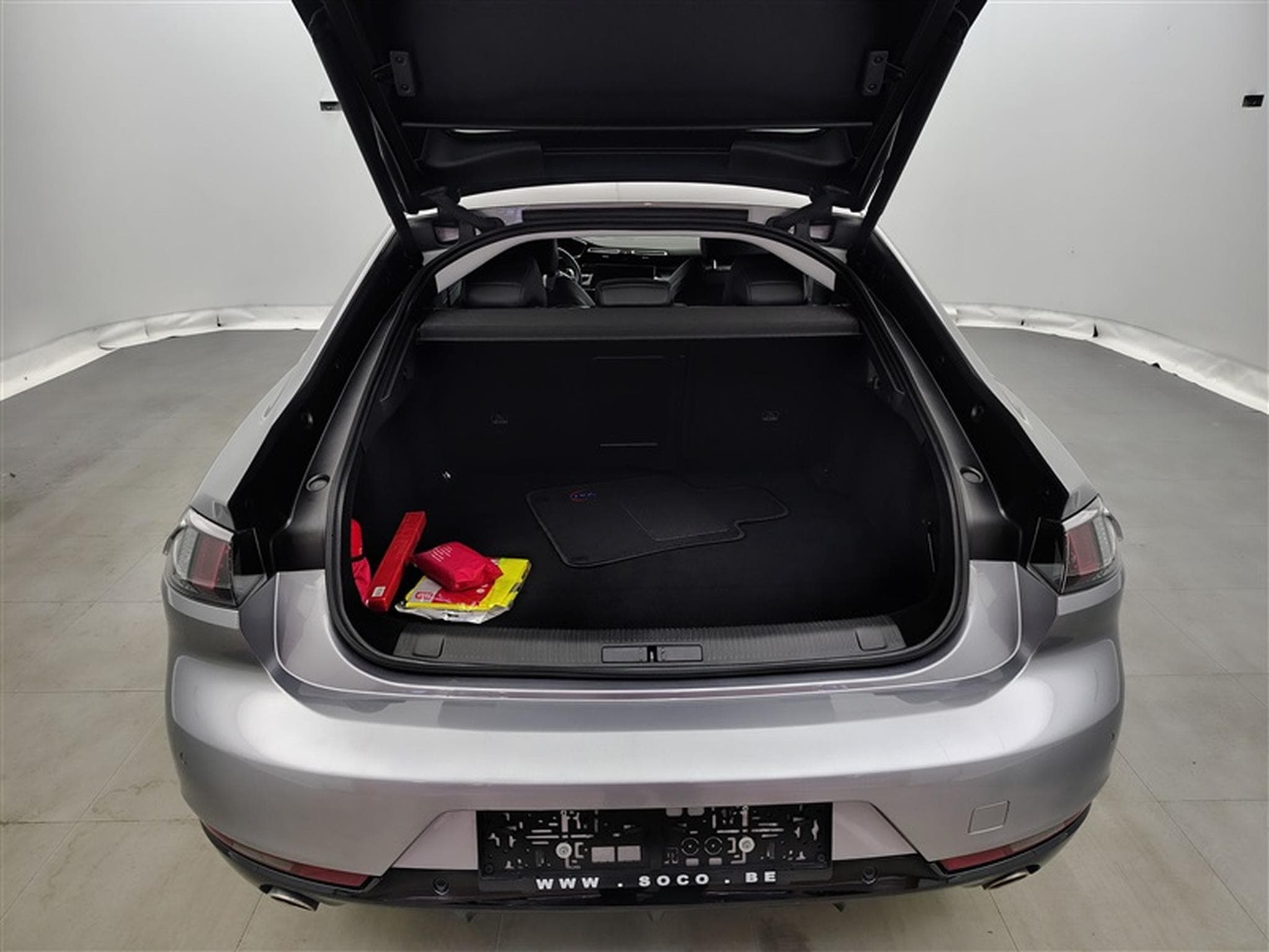 Peugeot 508 1.6 PureTech Allure S&S (2021) - Photo 14