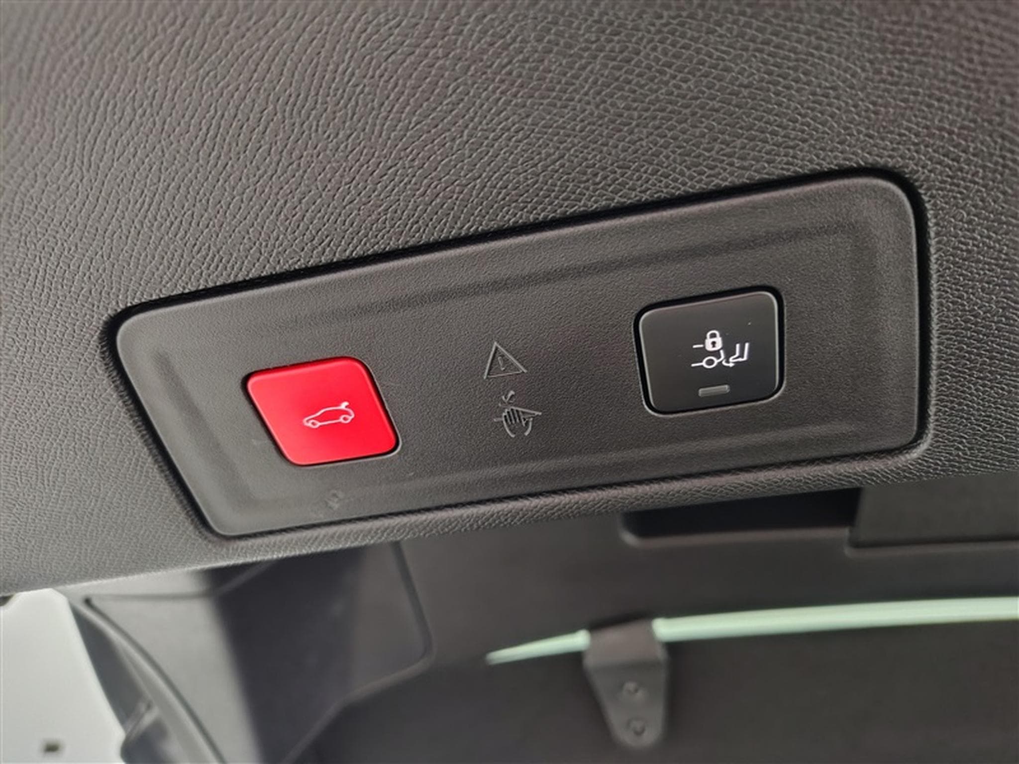 Peugeot 508 1.6 PureTech Allure S&S (2021) - Photo 18