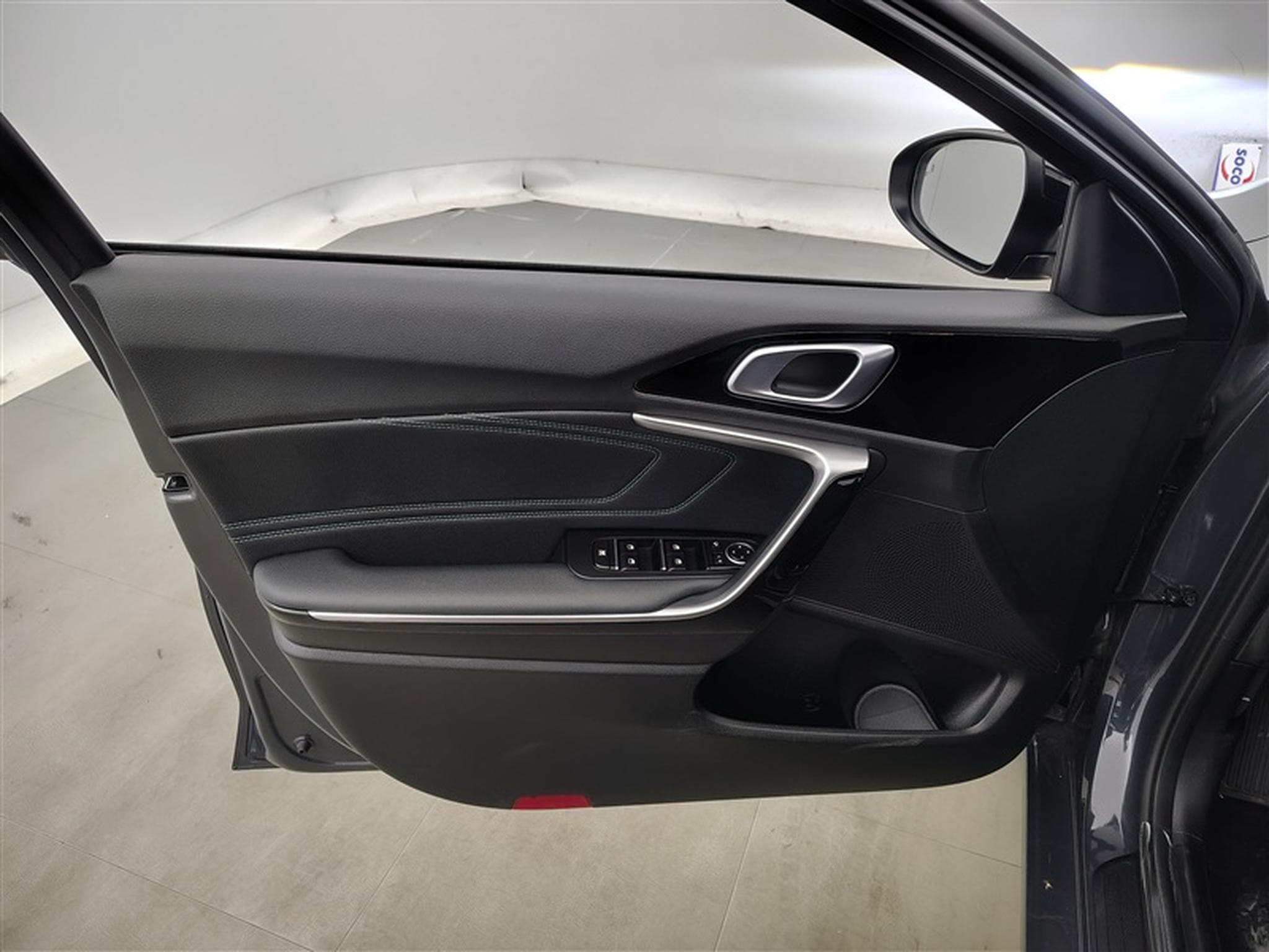 Kia Ceed Ceed 1.0 T-GDi STYLE EDITION *NAV//FULL LED//CAM/JA* (2025) - Foto 17