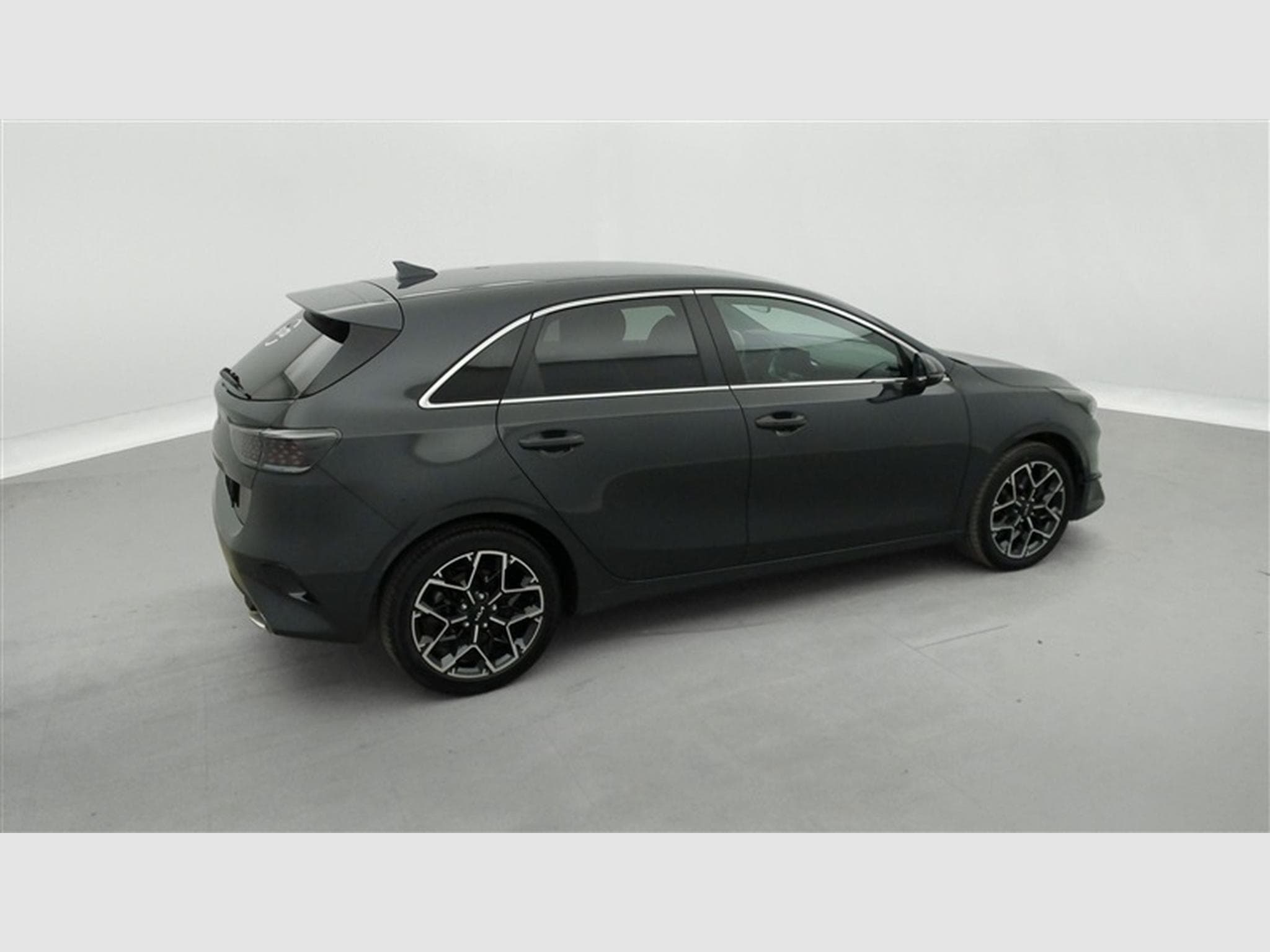 Kia Ceed Ceed 1.0 T-GDi STYLE EDITION *NAV//FULL LED//CAM/JA* (2025) - Foto 25