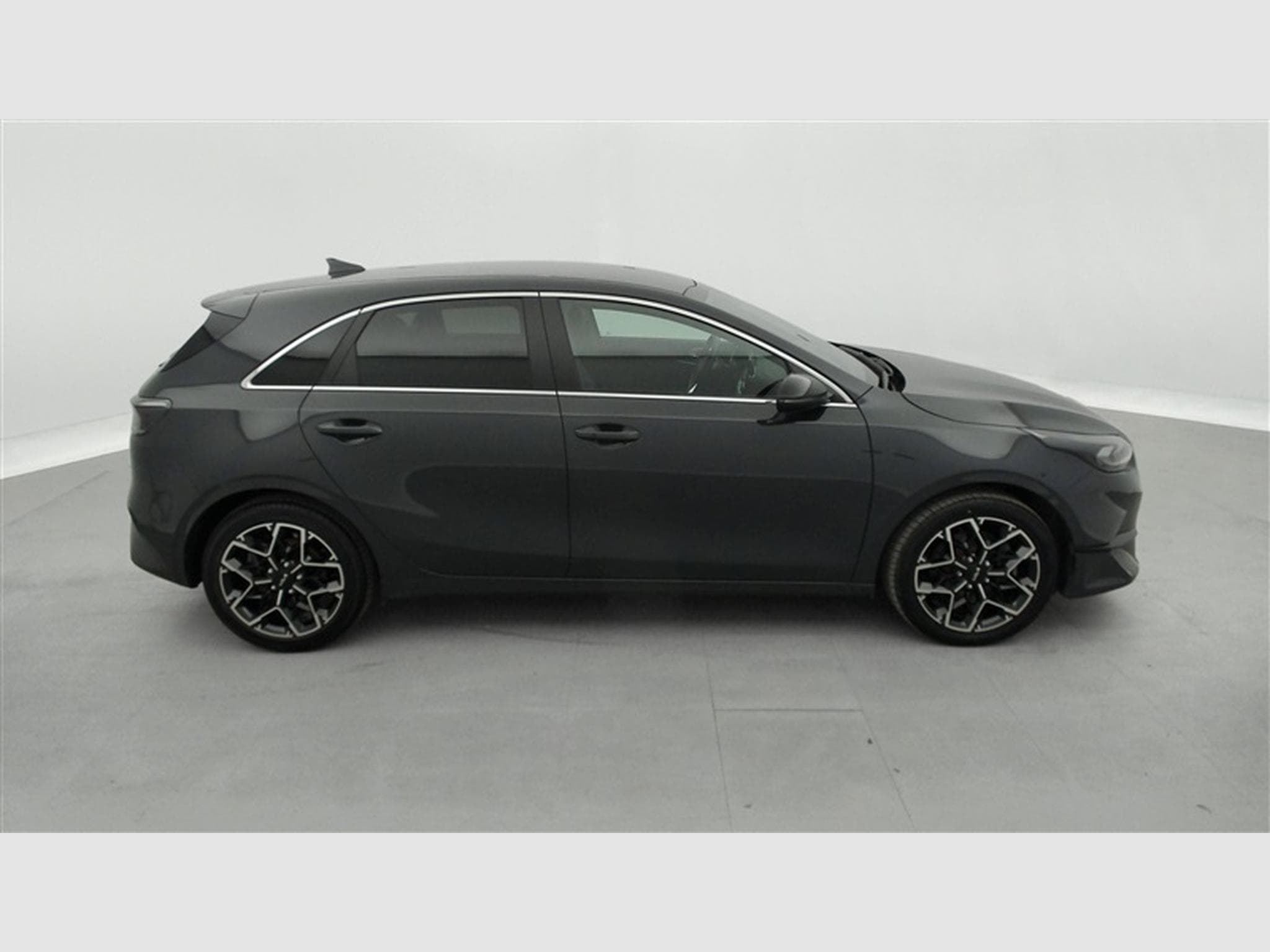 Kia Ceed Ceed 1.0 T-GDi STYLE EDITION *NAV//FULL LED//CAM/JA* (2025) - Foto 24