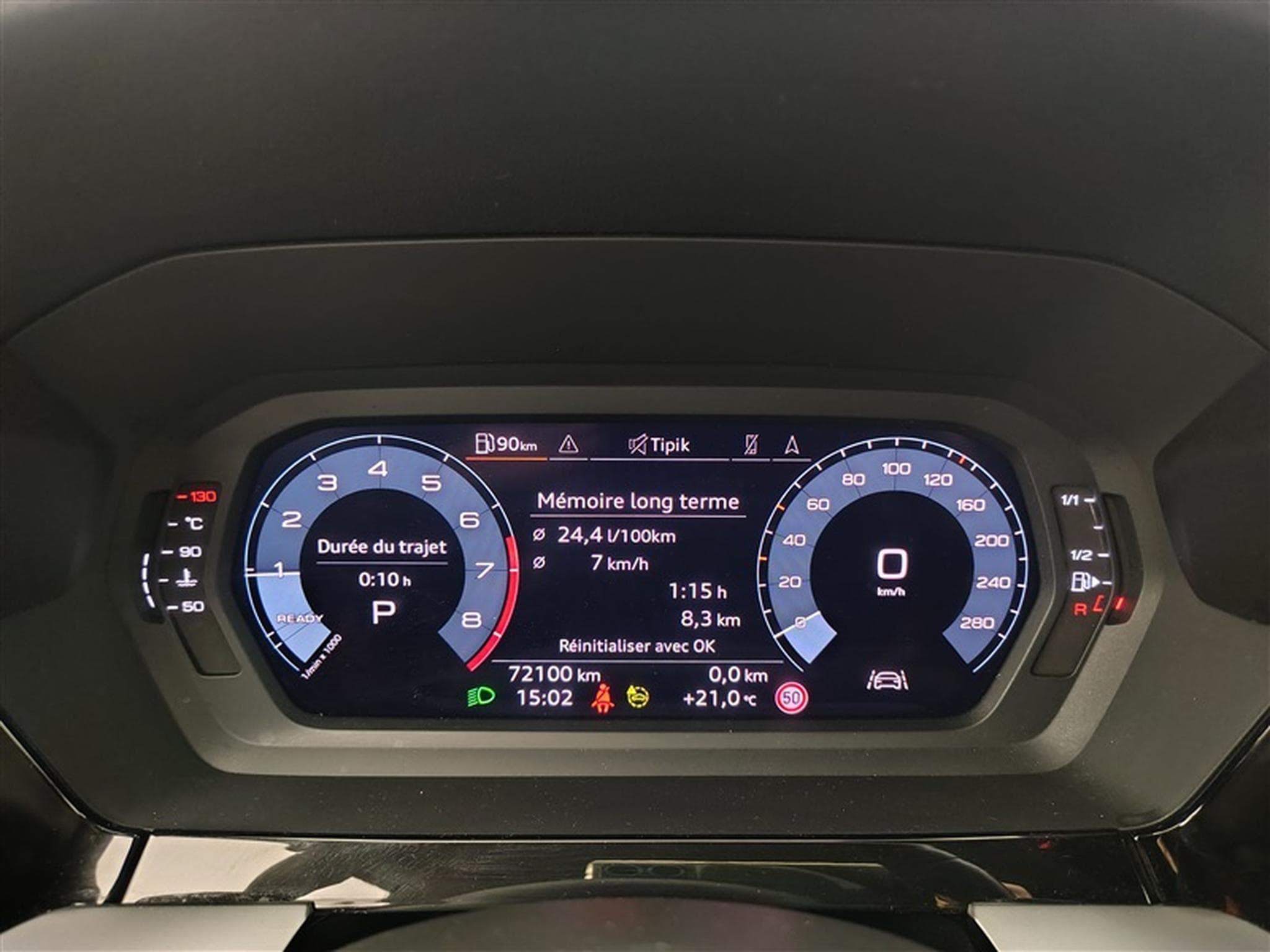 Audi A3 30 TFSI Edition Advanced S tronic Navi / PDC (2023) - Photo 10