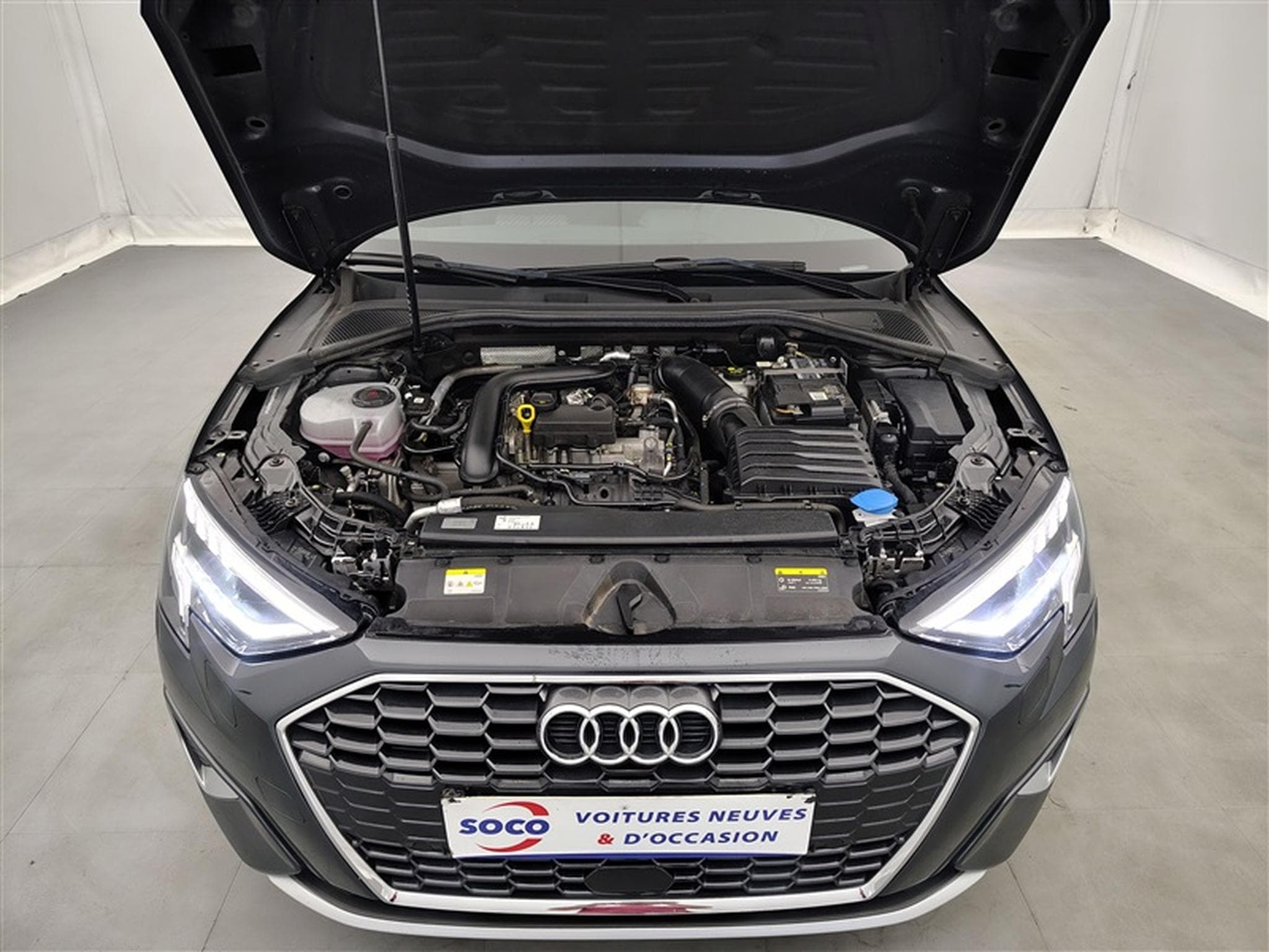 Audi A3 30 TFSI Edition Advanced S tronic Navi / PDC (2023) - Photo 18