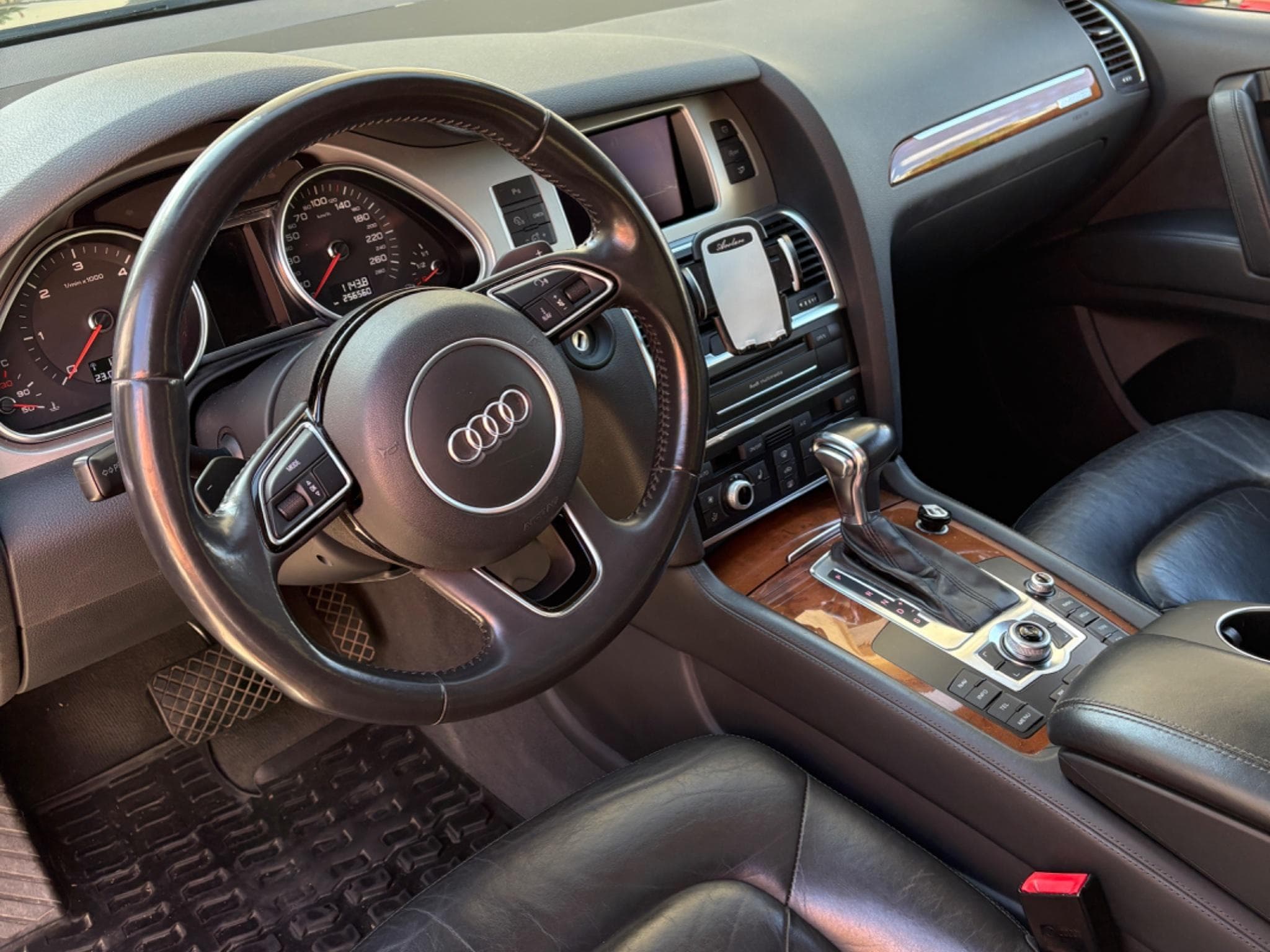 Audi Q7 S-line (2014) - Foto 6