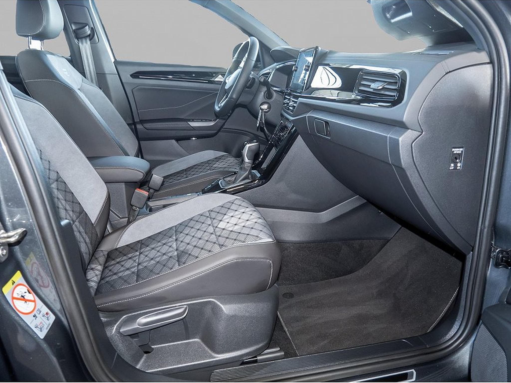 VW T-Roc (2025) - Photo 2