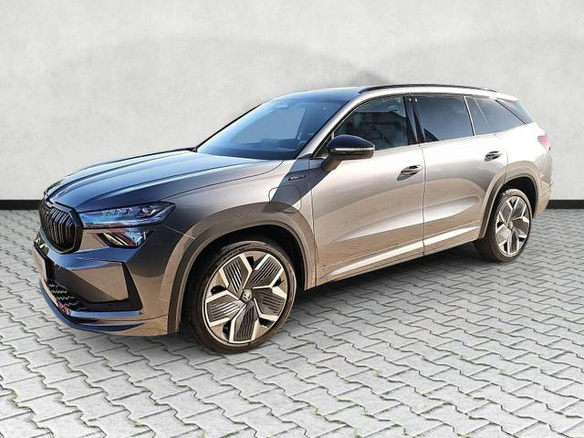 Skoda Kodiaq 1.5 TSI iV 150 kW Sportline (2026) - Foto 3