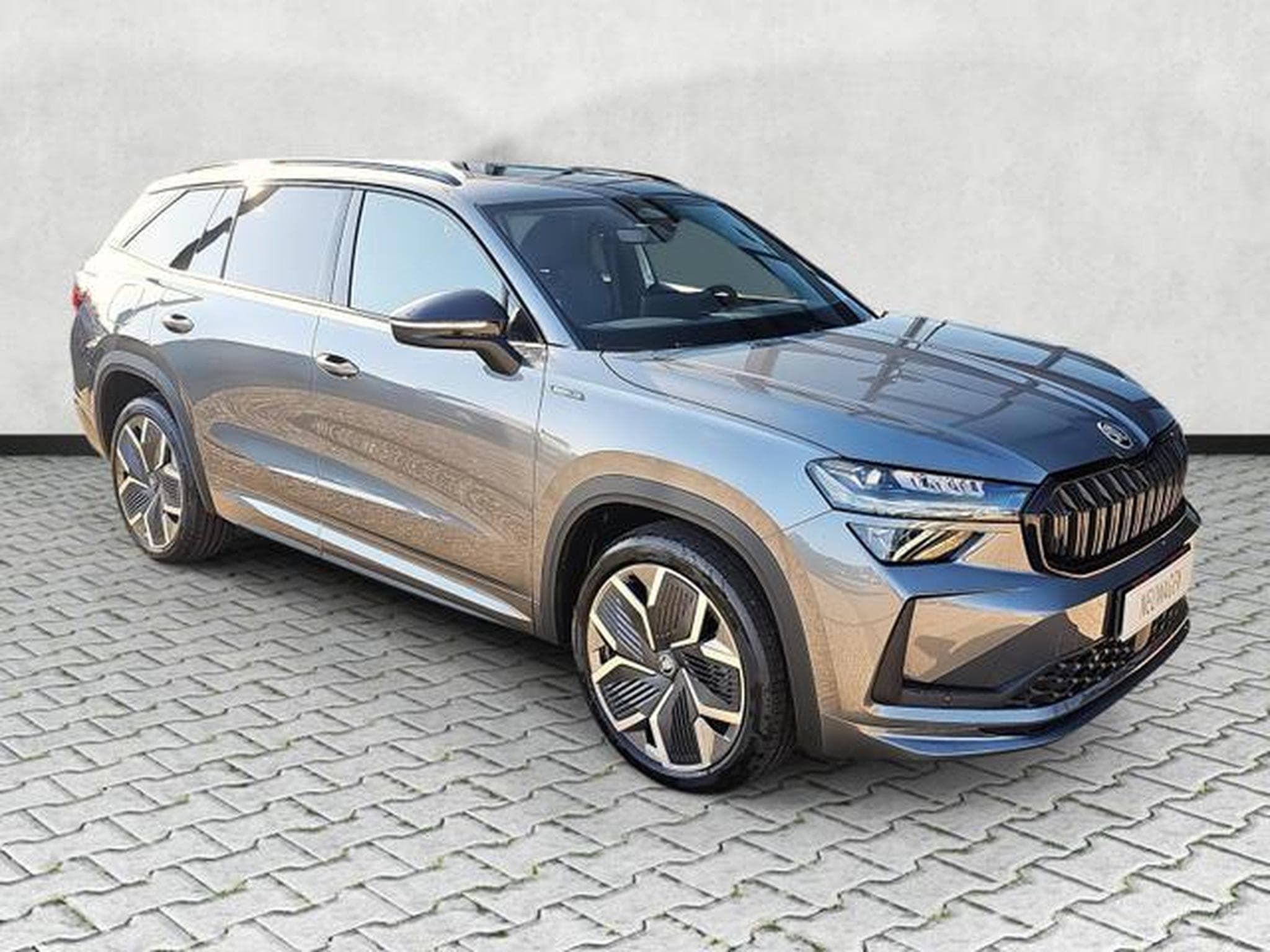 Skoda Kodiaq 1.5 TSI iV 150 kW Sportline (2026) - Foto 1