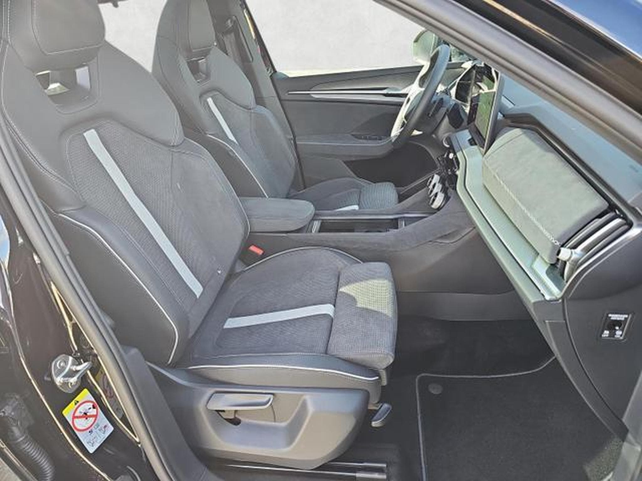 Skoda Kodiaq 1.5 TSI iV 150 kW Sportline (2026) - Foto 10