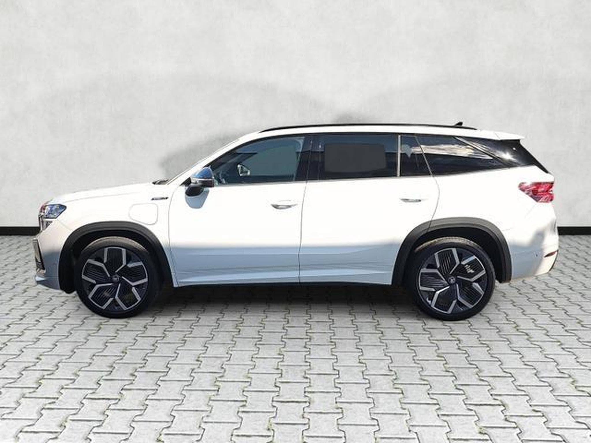 Skoda Kodiaq 1.5 TSI iV 150 kW Sportline (2026) - Foto 4