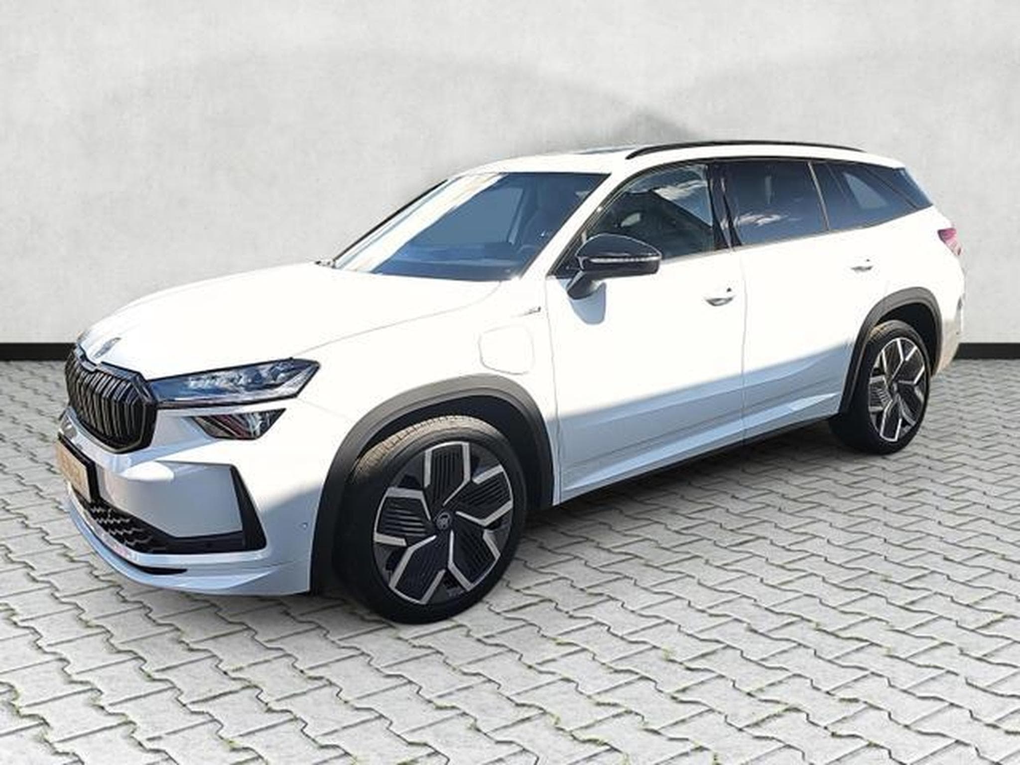Skoda Kodiaq 1.5 TSI iV 150 kW Sportline (2026) - Foto 3