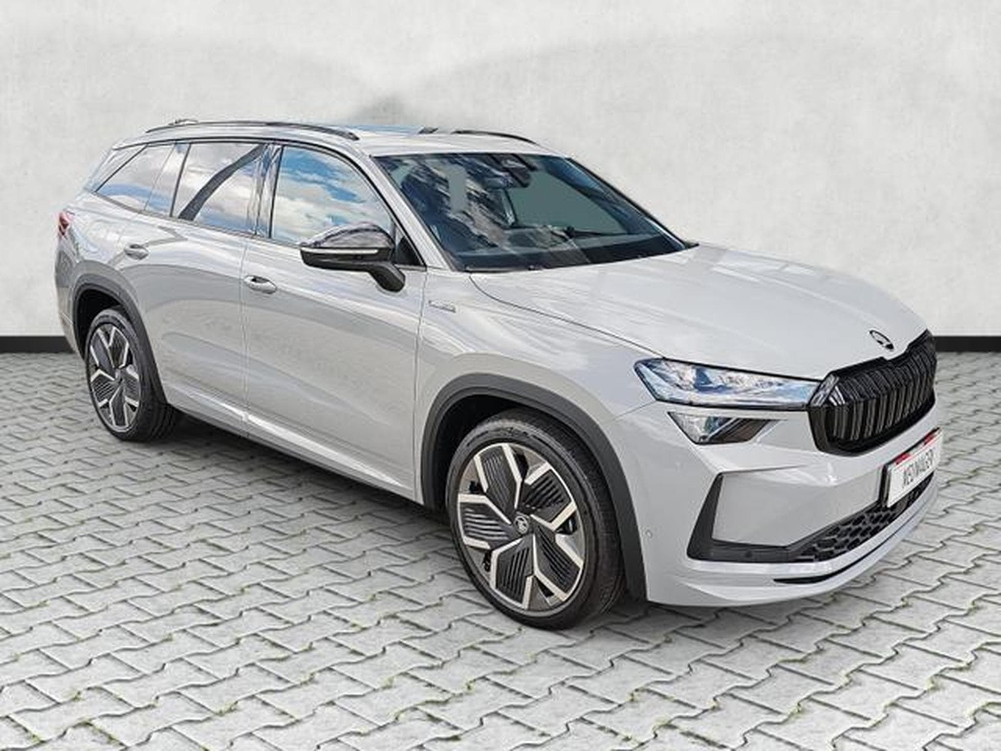 Skoda Kodiaq 1.5 TSI iV 150 kW Sportline (2026) - Foto 1
