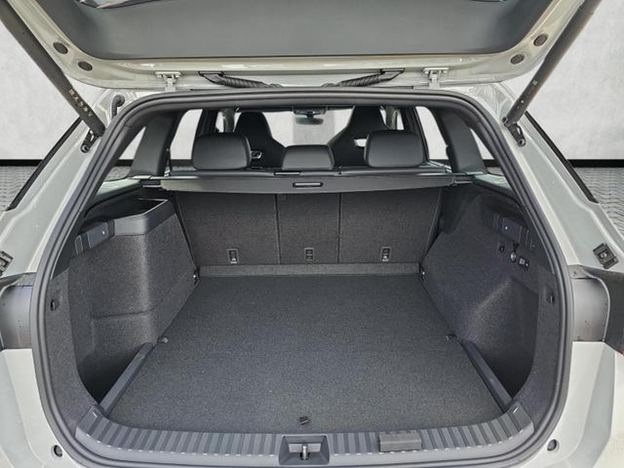 Skoda Kodiaq 1.5 TSI iV 150 kW Sportline (2026) - Foto 14