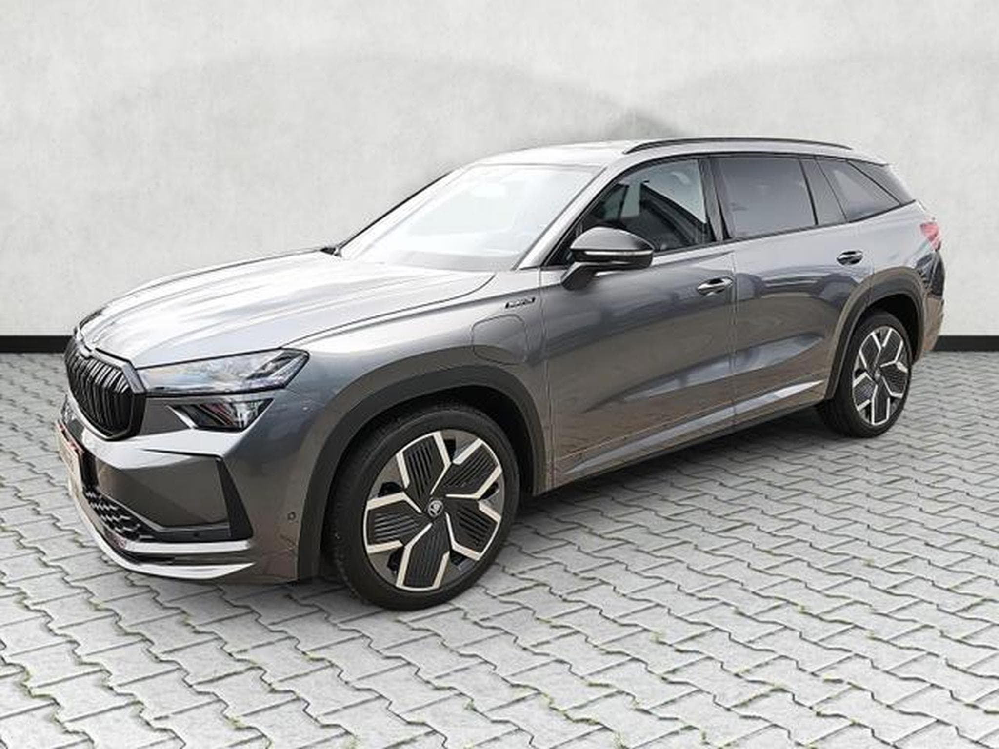 Skoda Kodiaq 1.5 TSI iV 150 kW Sportline (2026) - Foto 3