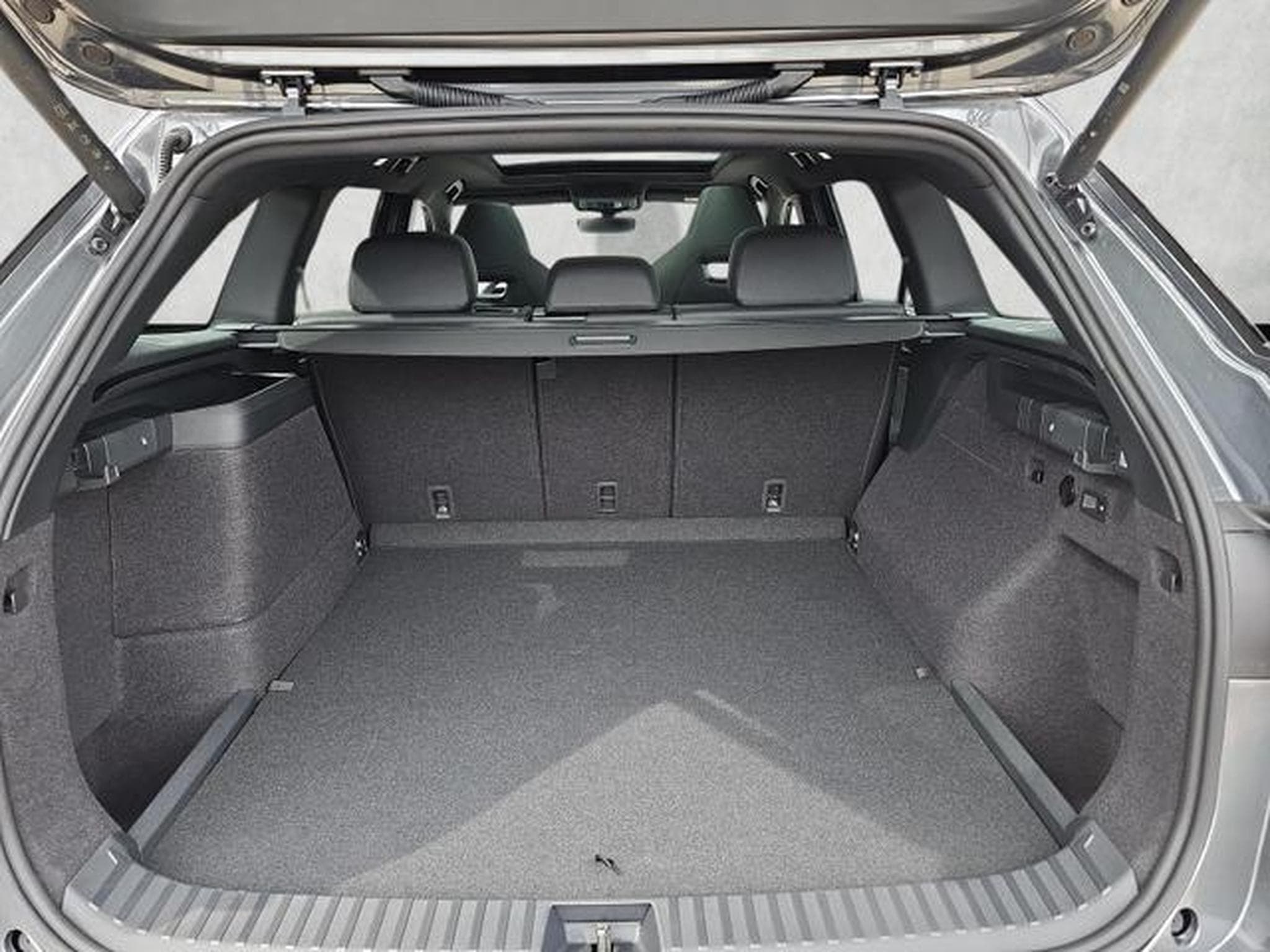 Skoda Kodiaq 1.5 TSI iV 150 kW Sportline (2026) - Foto 14