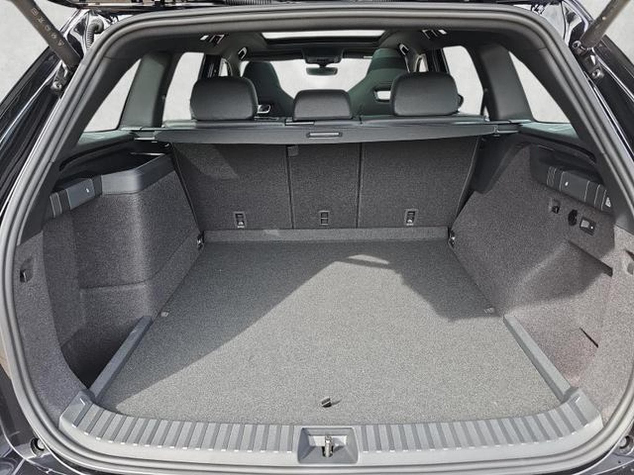 Skoda Kodiaq 1.5 TSI iV 150 kW Sportline (2026) - Foto 14