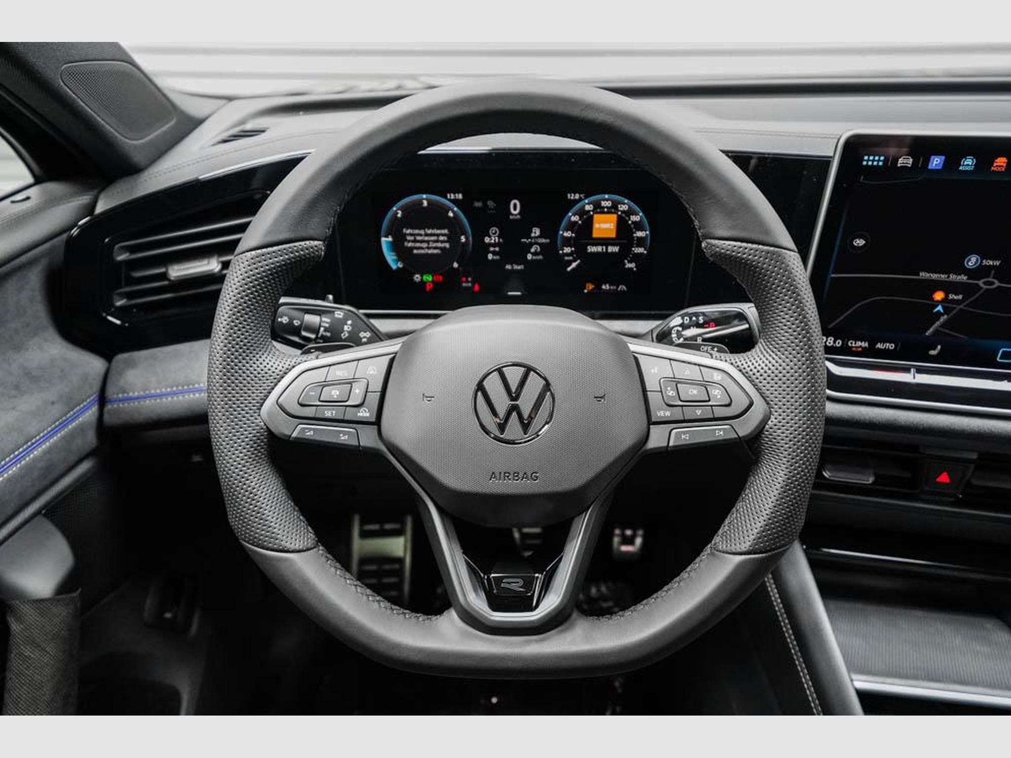 VW Tiguan 2,0 TDI DSG (2025) - Photo 9
