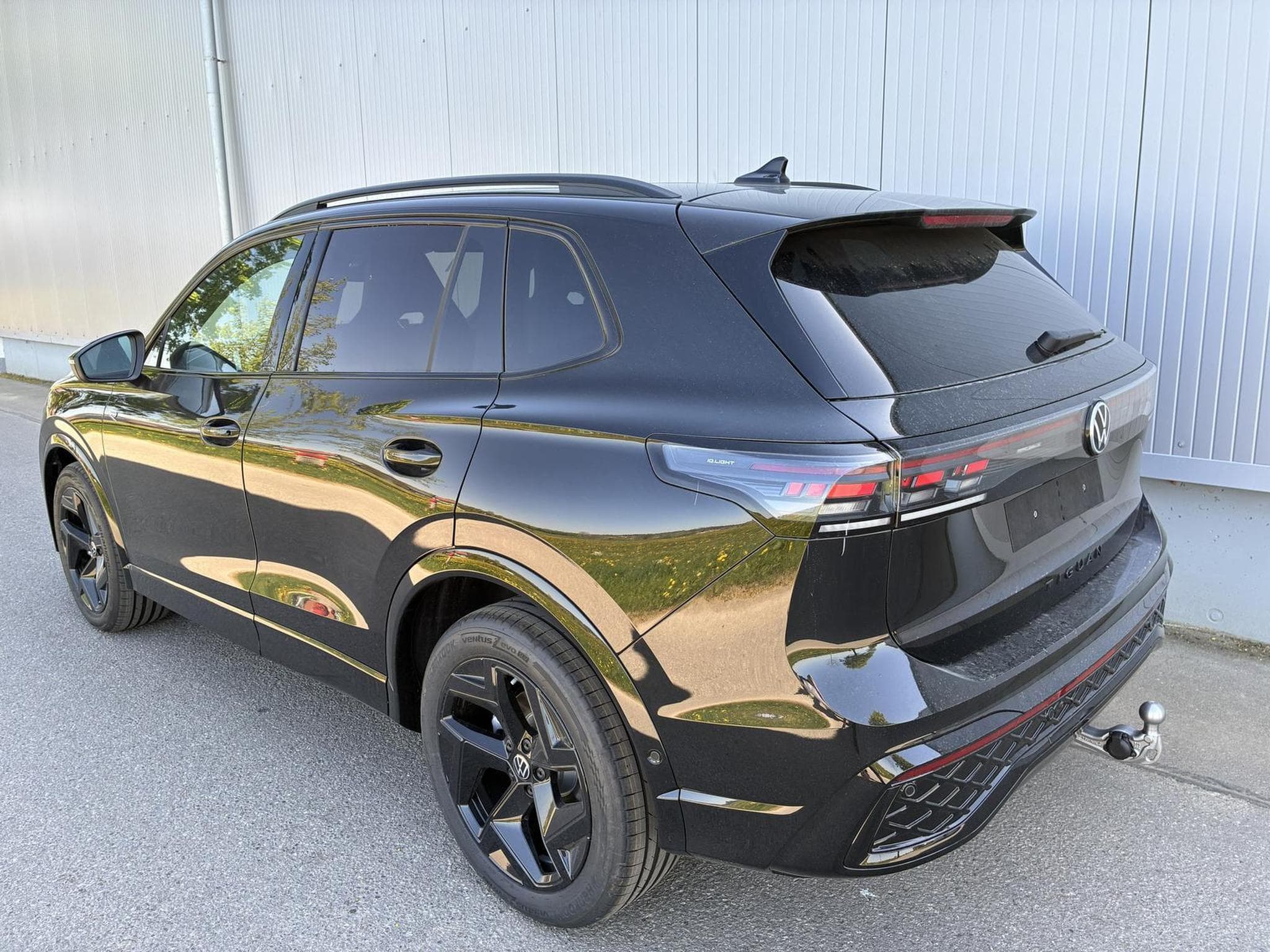 VW Tiguan 2.0 TDI 110 kW R-Line (2026) - Foto 3
