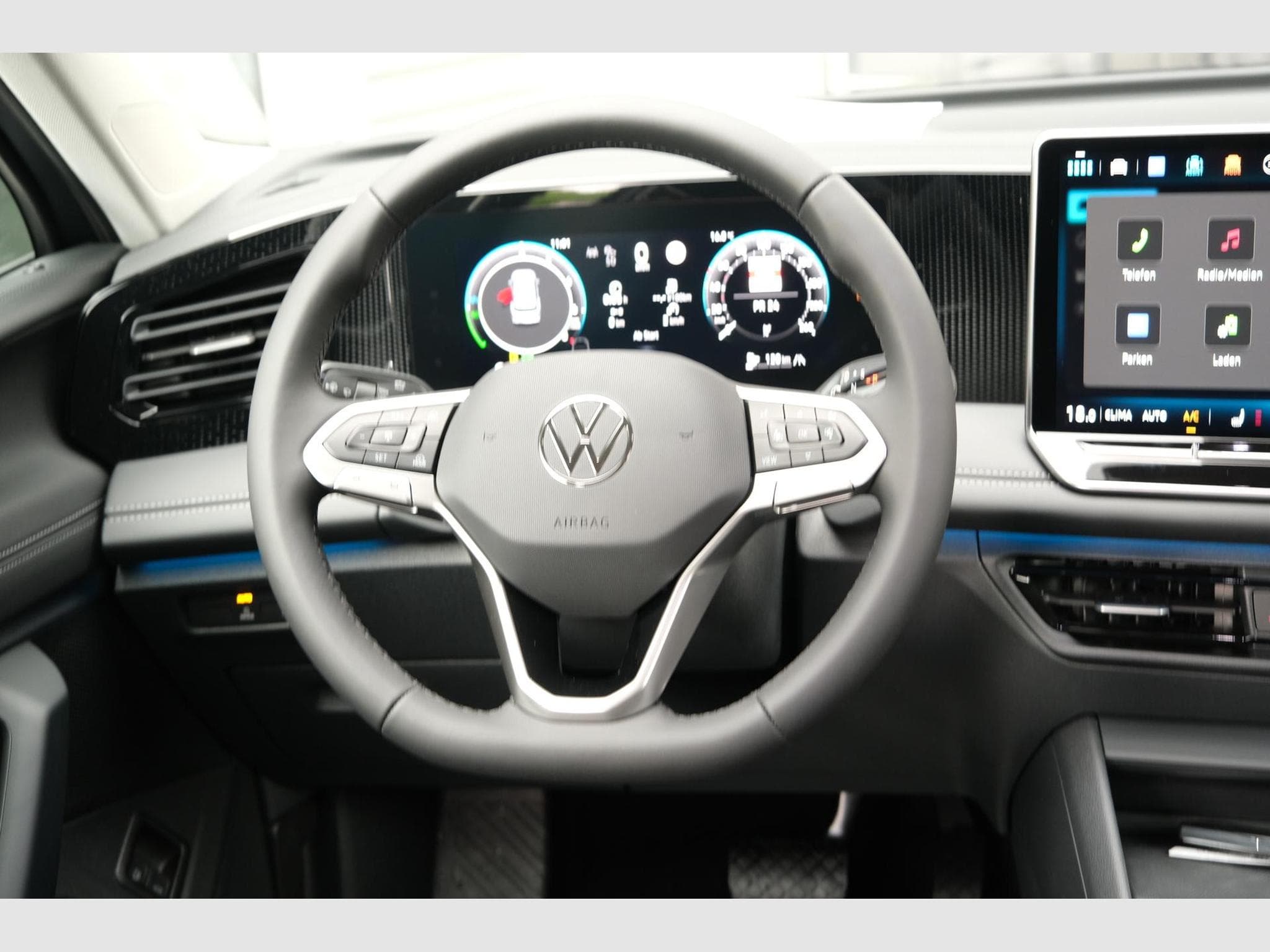 VW Tiguan eHybrid Life DCC (2026) - Foto 10