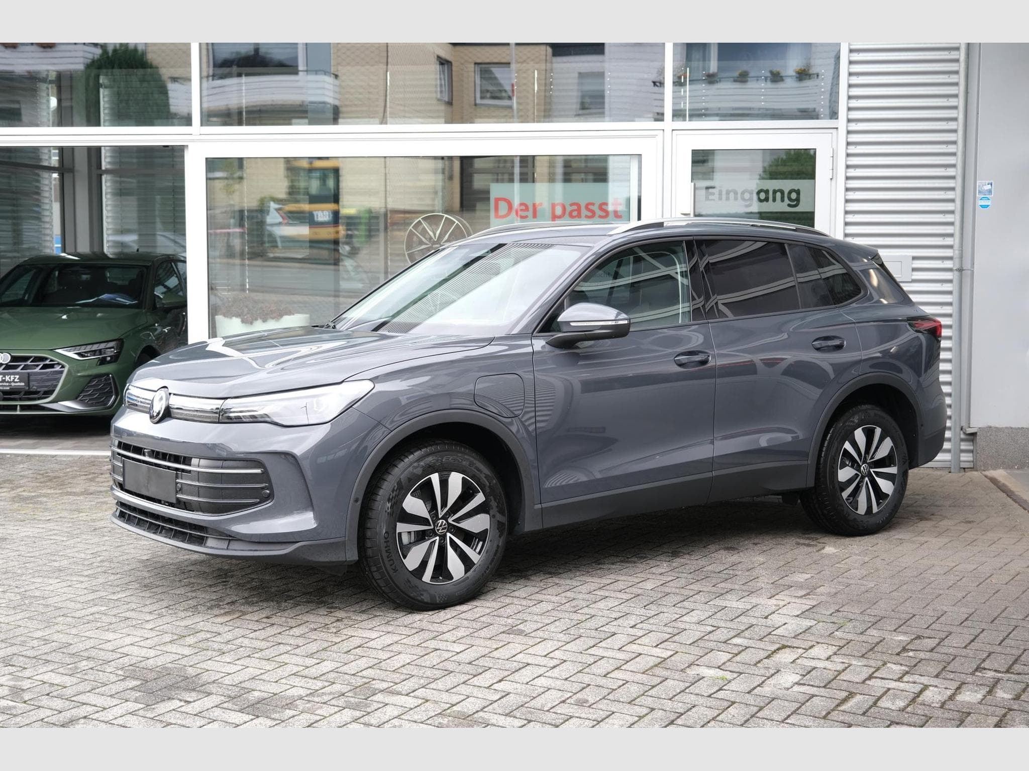 VW Tiguan eHybrid Life DCC (2026) - Foto 16